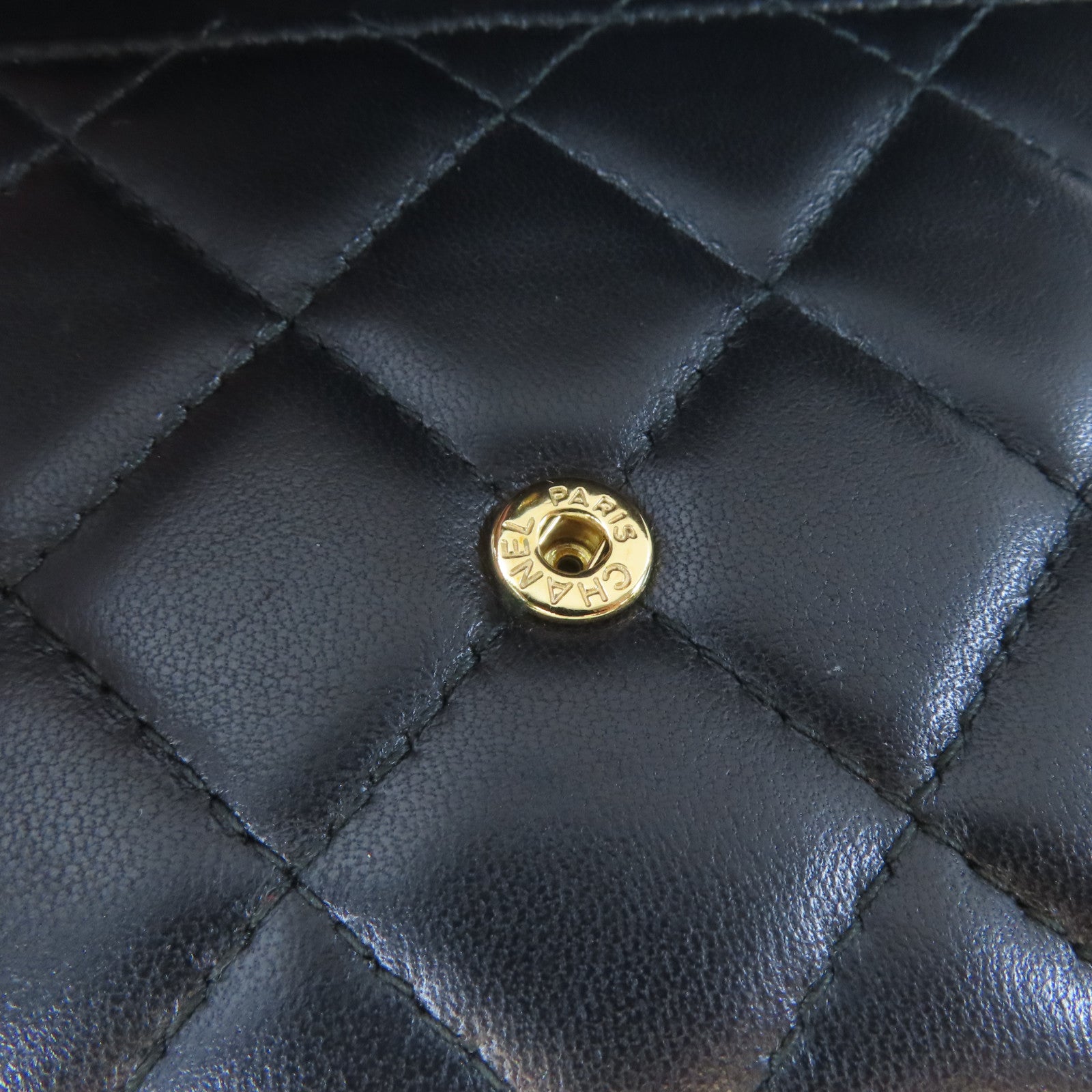CHANEL 菱格皮革Boy Chanel Wallet On Chain金扣鏈帶肩背袋黑色
