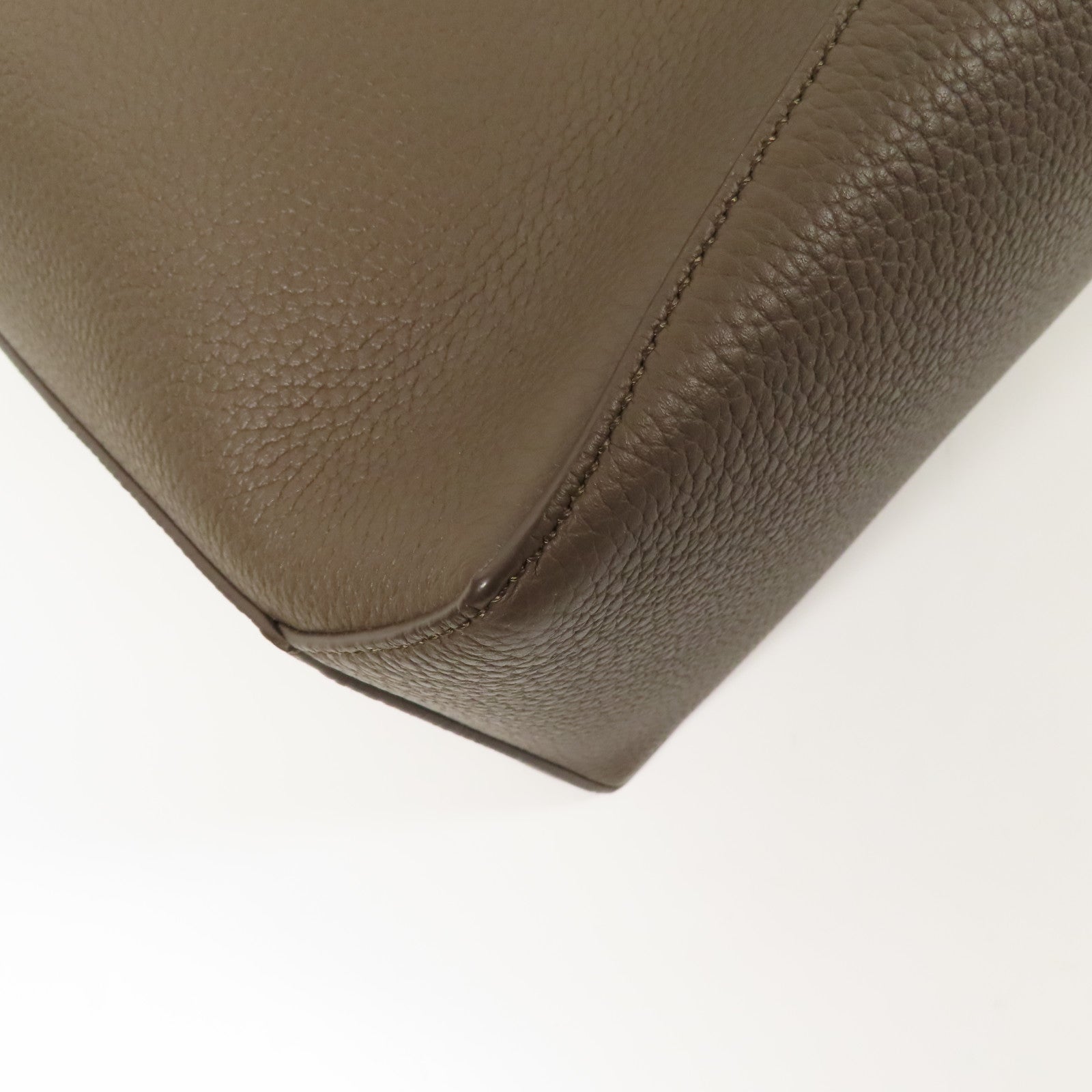 LOEWE 牛皮皮革Large Puzzle Edge銀扣手挽肩背兩用袋