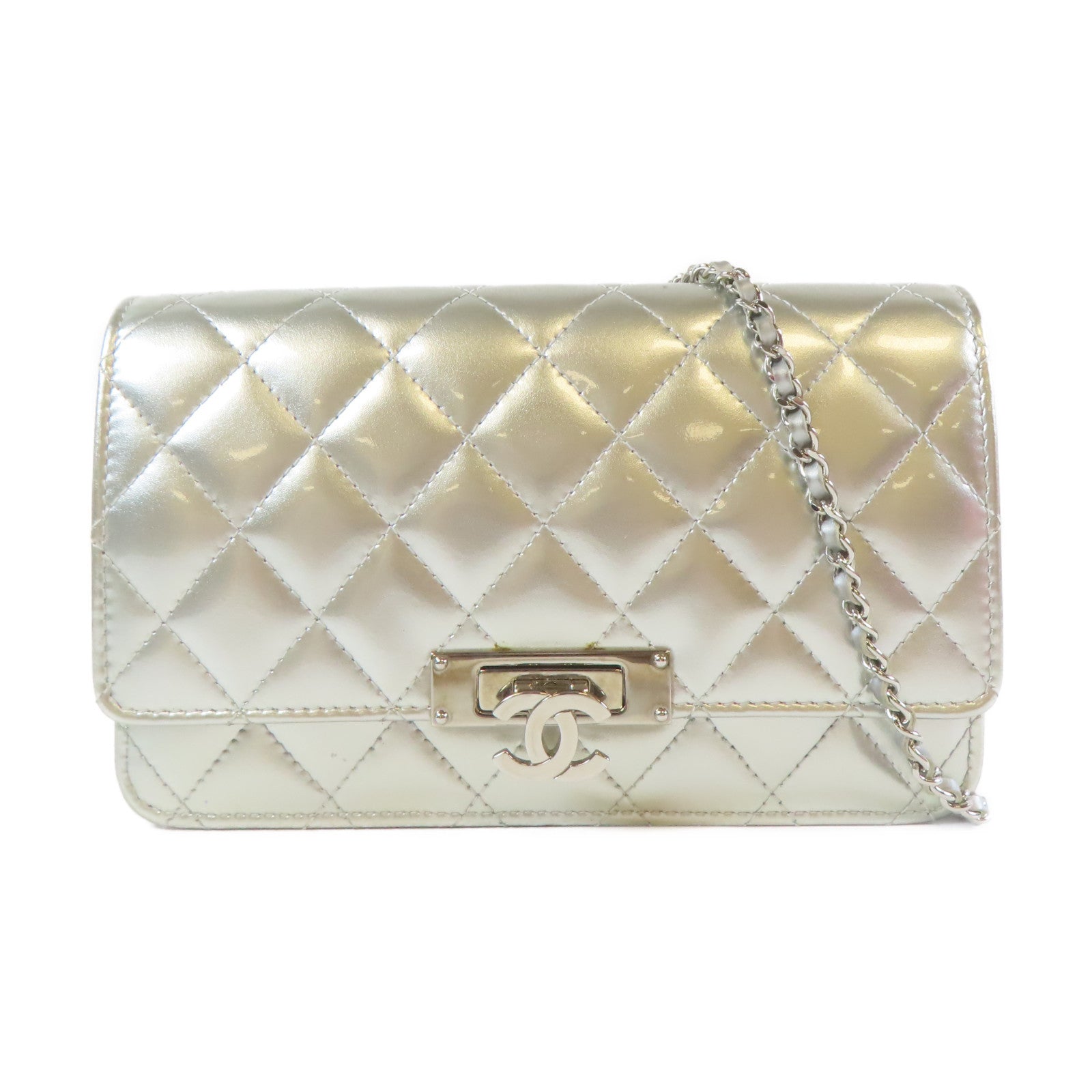 CHANEL 【清倉大減價】菱格漆皮皮革Wallet On Chain銀扣鏈帶肩背袋銀色