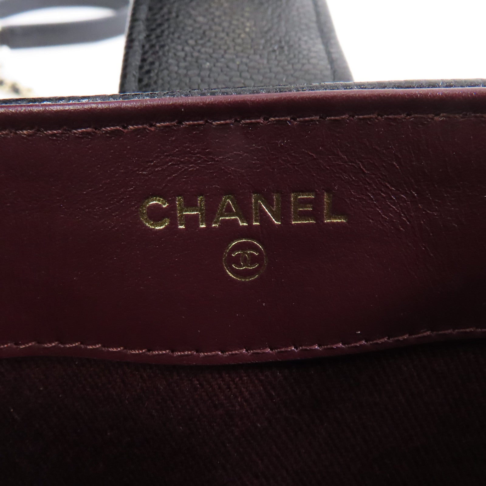 CHANEL 菱格Caviar皮革Affinity Phone Bag金扣鏈帶肩背袋黑色