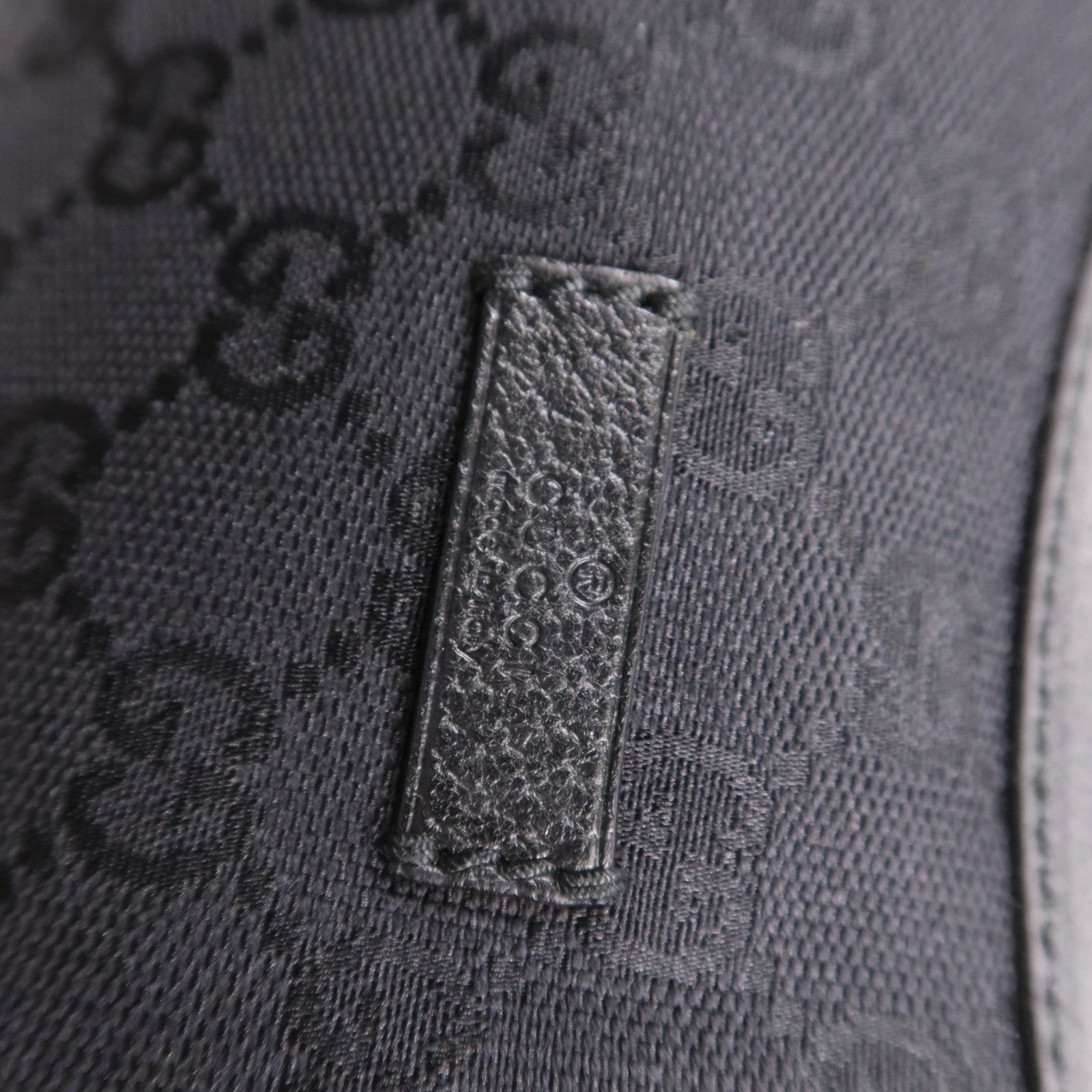 GUCCI 帆布Shoulder Bag銀扣肩背袋