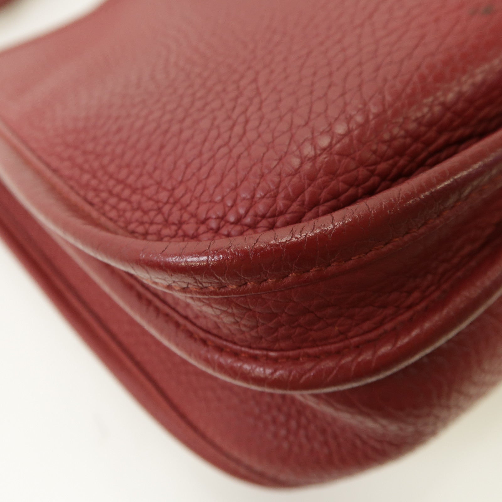 HERMES Clemence皮革Evelyne PM銀扣肩背袋紅寶石色