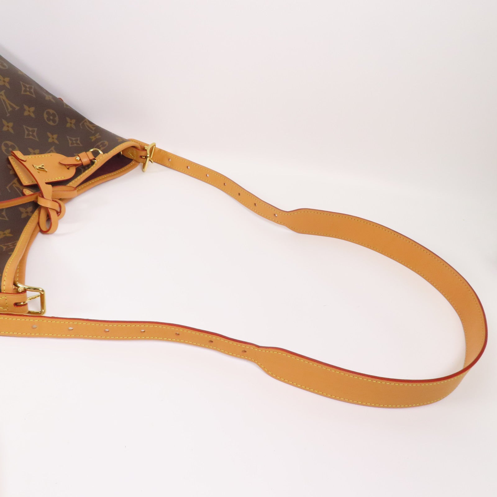 LOUIS VUITTON Monogram Carryall PM金扣肩背袋