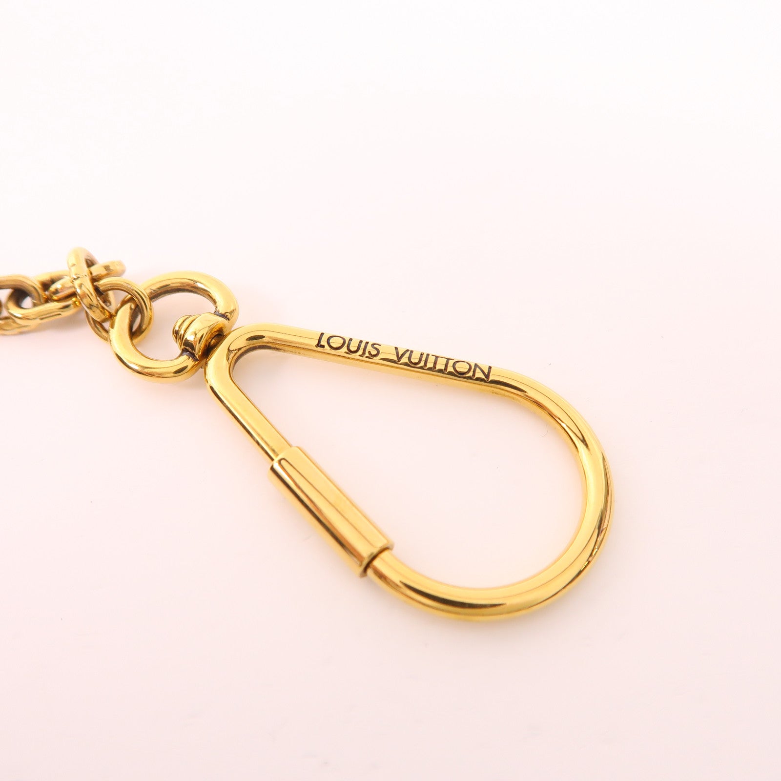 LOUIS VUITTON Monogram Macassar Essential Trunk金扣掛飾