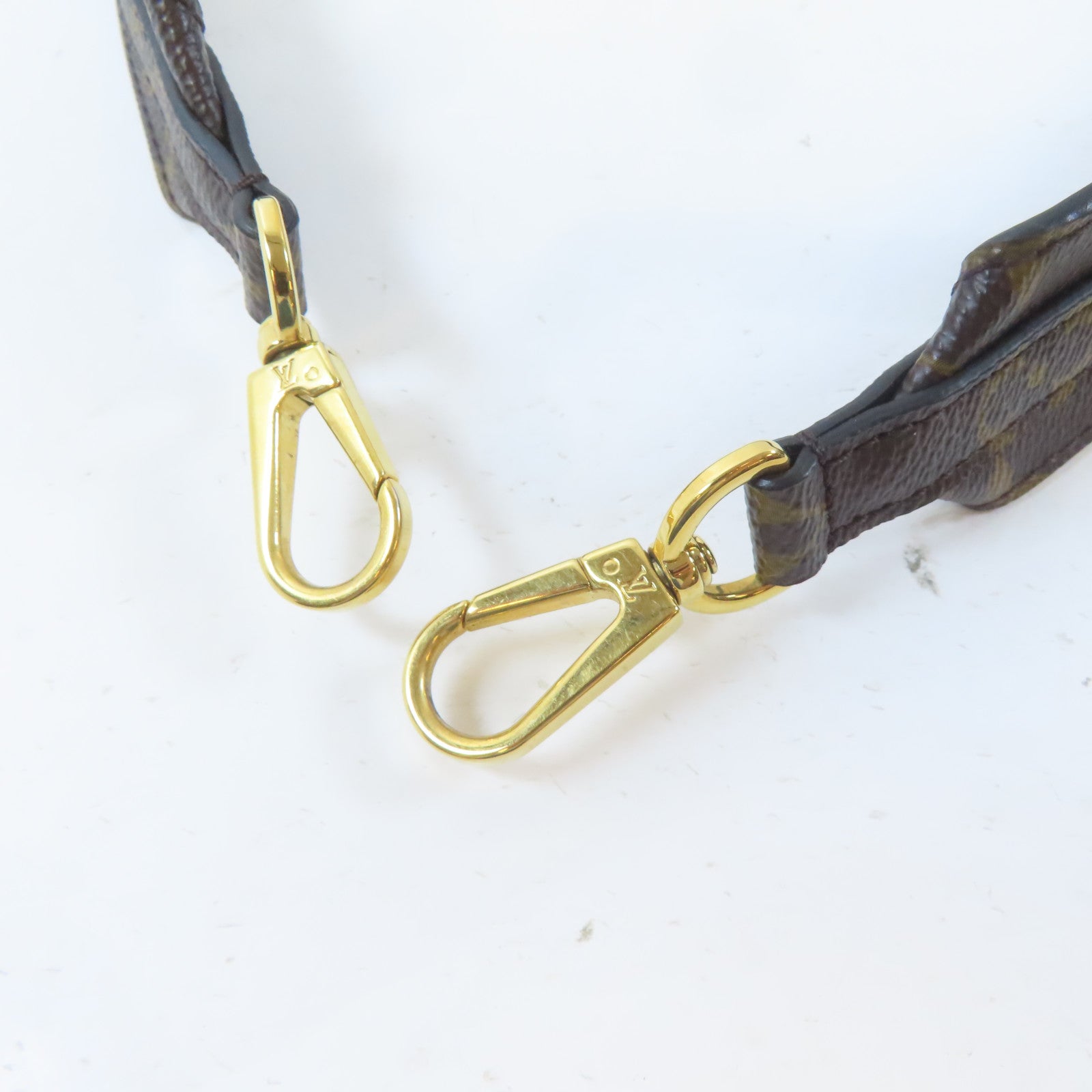 LOUIS VUITTON Monogram Shoulder Strap金扣肩帶啡色