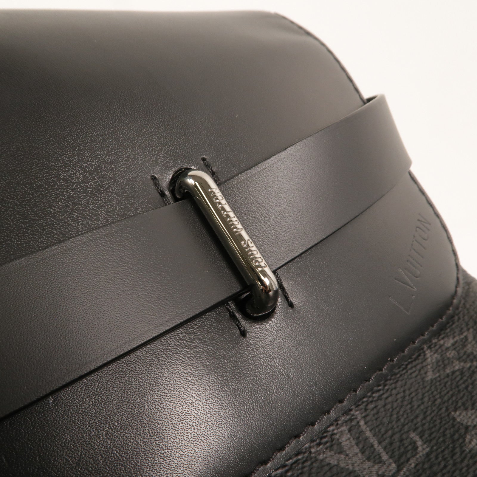 LOUIS VUITTON Monogram Eclipse Steamer Backpack背包