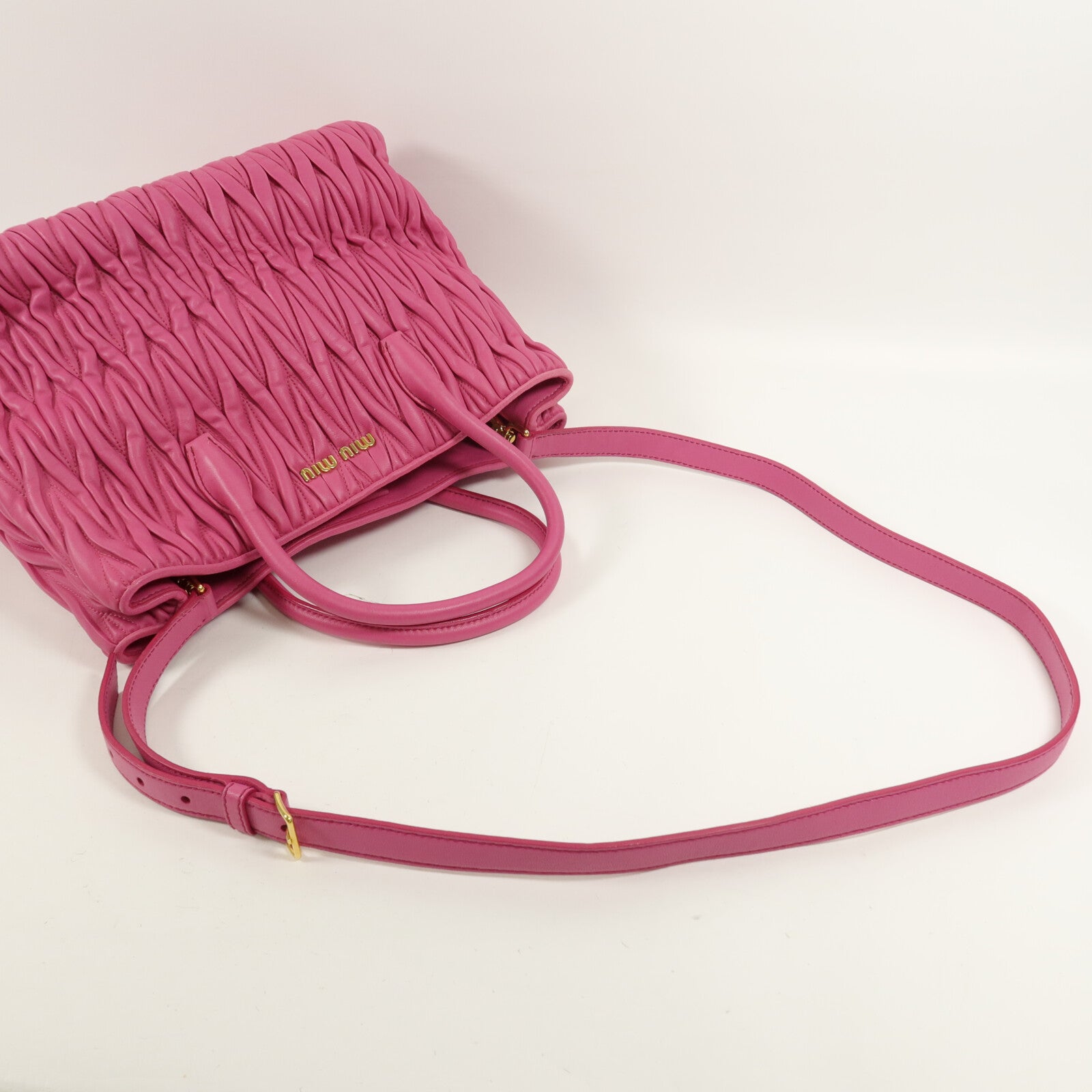 Miu Miu 羊皮皮革2 Way Shoulder手挽肩背兩用袋