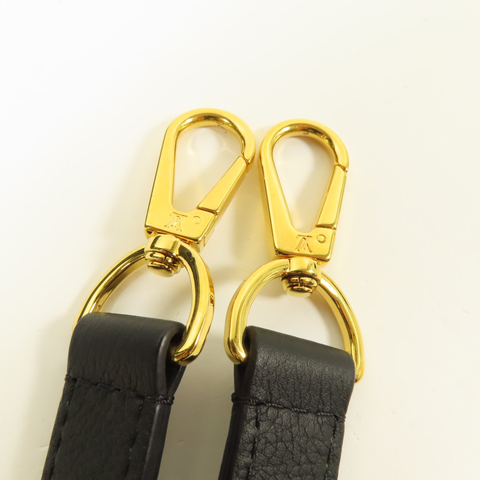 LOUIS VUITTON 牛皮皮革Lockmeto金扣手挽肩背兩用袋