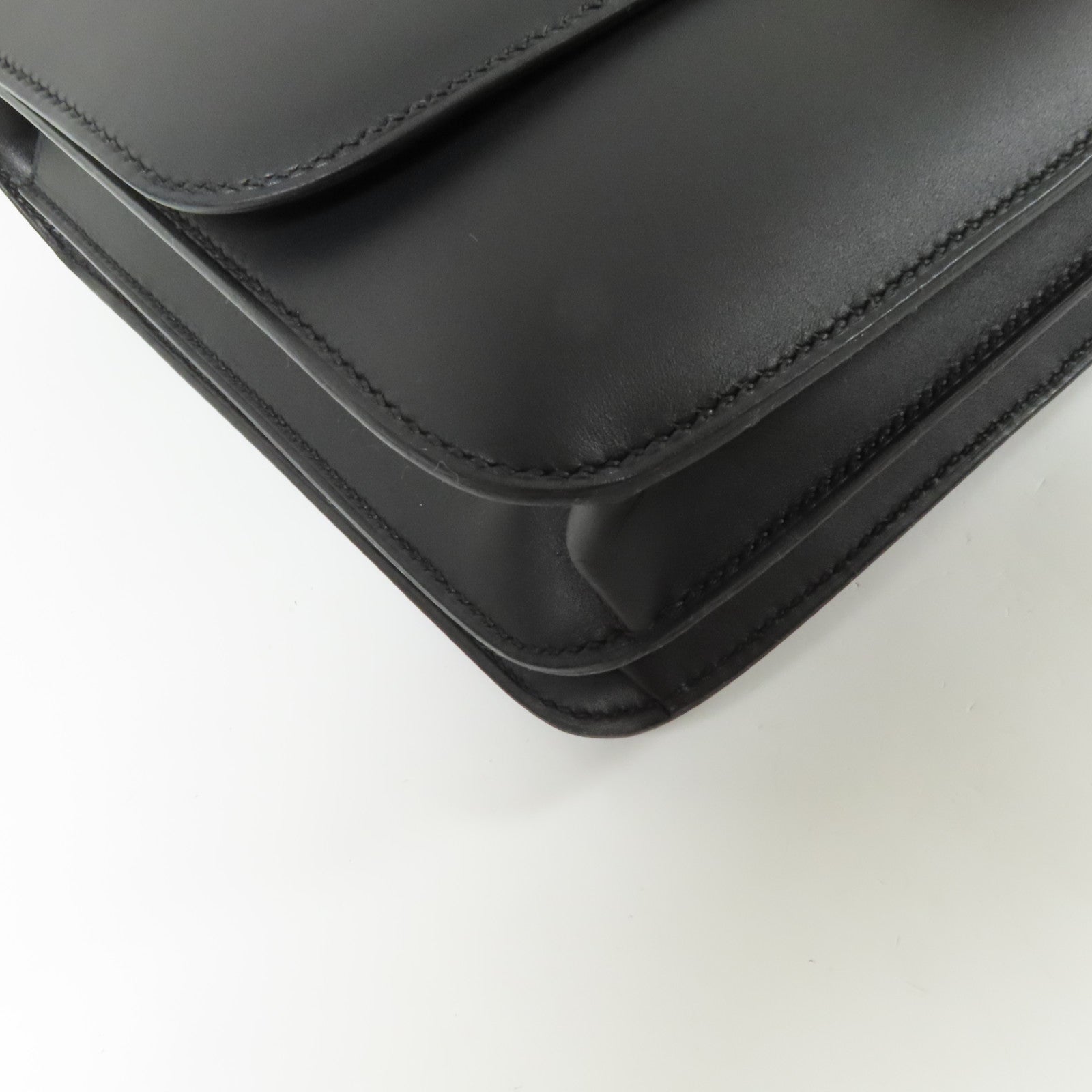 HERMES Box Calf皮革2002 26金扣肩背袋Noir