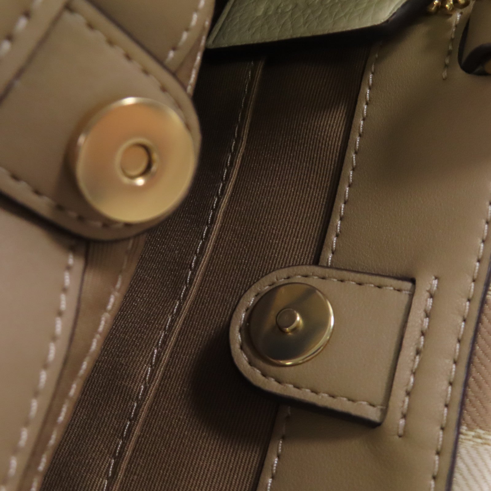 COACH 帆布2Way Shoulder Bag金扣手挽肩背兩用袋杏色