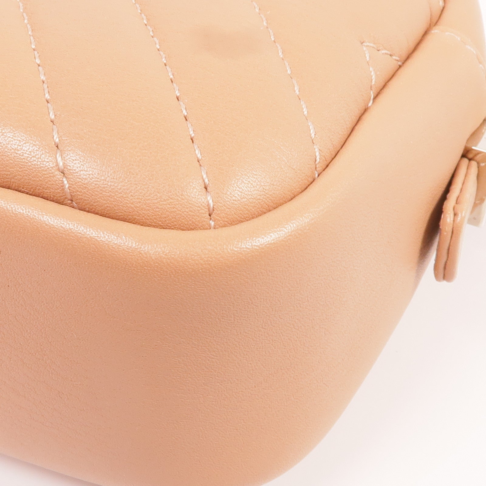 CHANEL 羊皮皮革Chain Shoulder銀扣鏈帶肩背袋