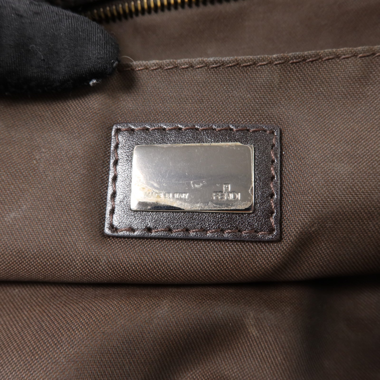 FENDI 帆布Zucchino Shoulder Bag肩背袋