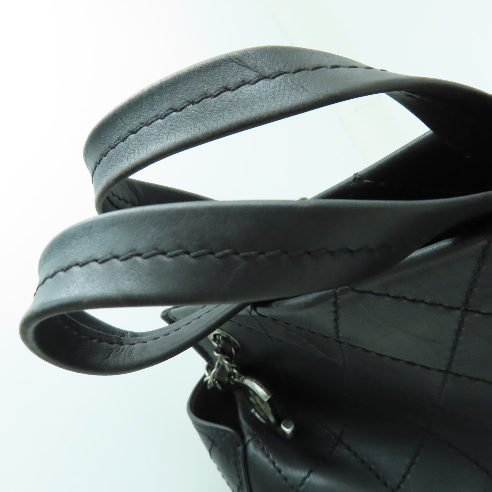 CHANEL 菱格牛皮皮革Shoulder Bag銀扣鏈帶肩背袋黑色