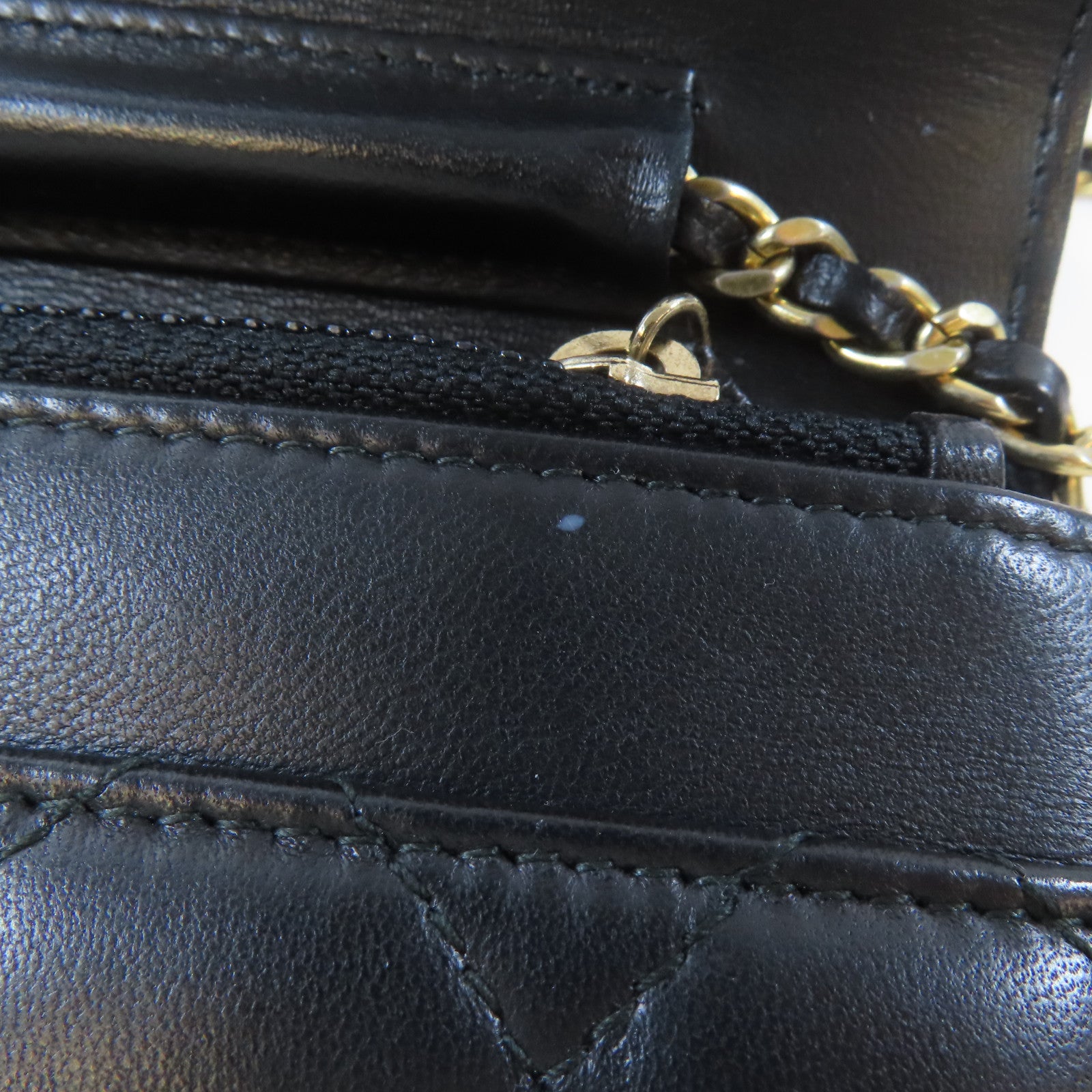 CHANEL 菱格皮革Boy Chanel Wallet On Chain金扣鏈帶肩背袋黑色