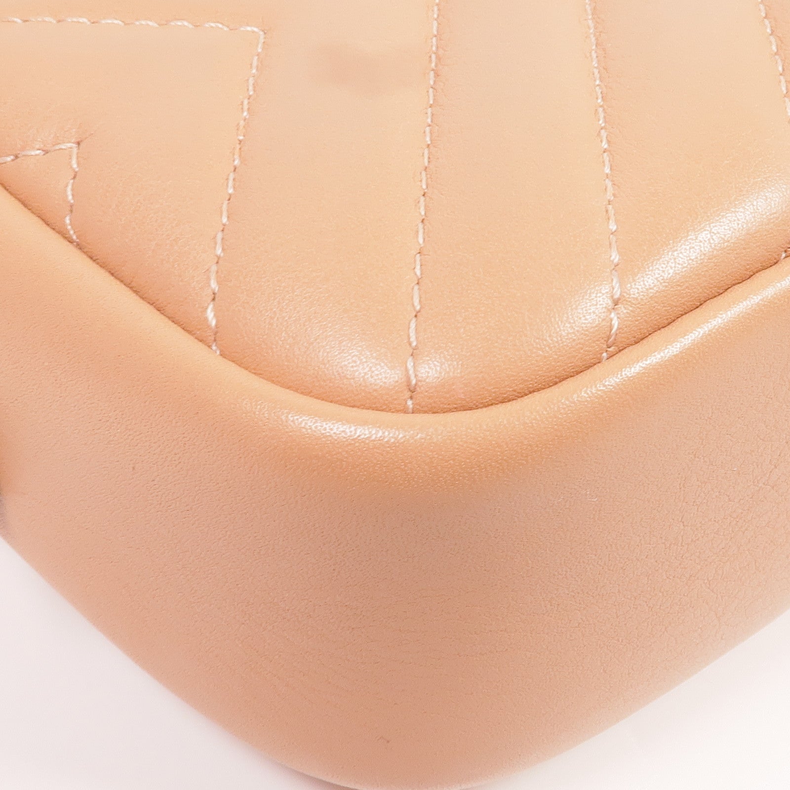 CHANEL 羊皮皮革Chain Shoulder銀扣鏈帶肩背袋