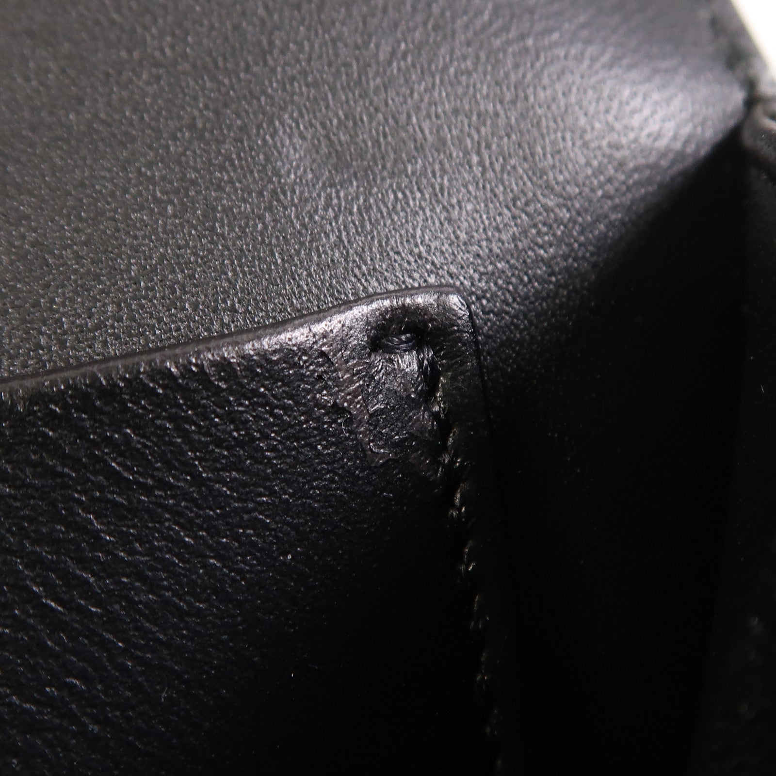 CELINE 牛皮皮革Classique Triomphe金扣肩背袋