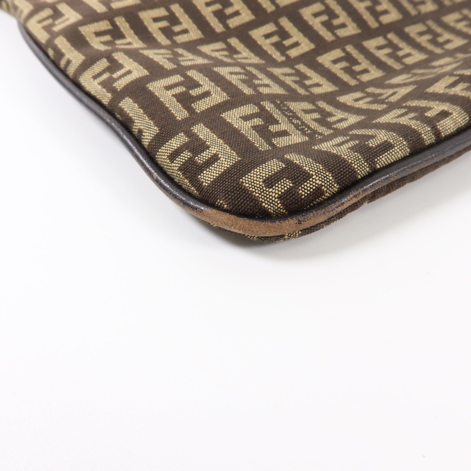 FENDI 帆布Zucchino Shoulder Bag肩背袋