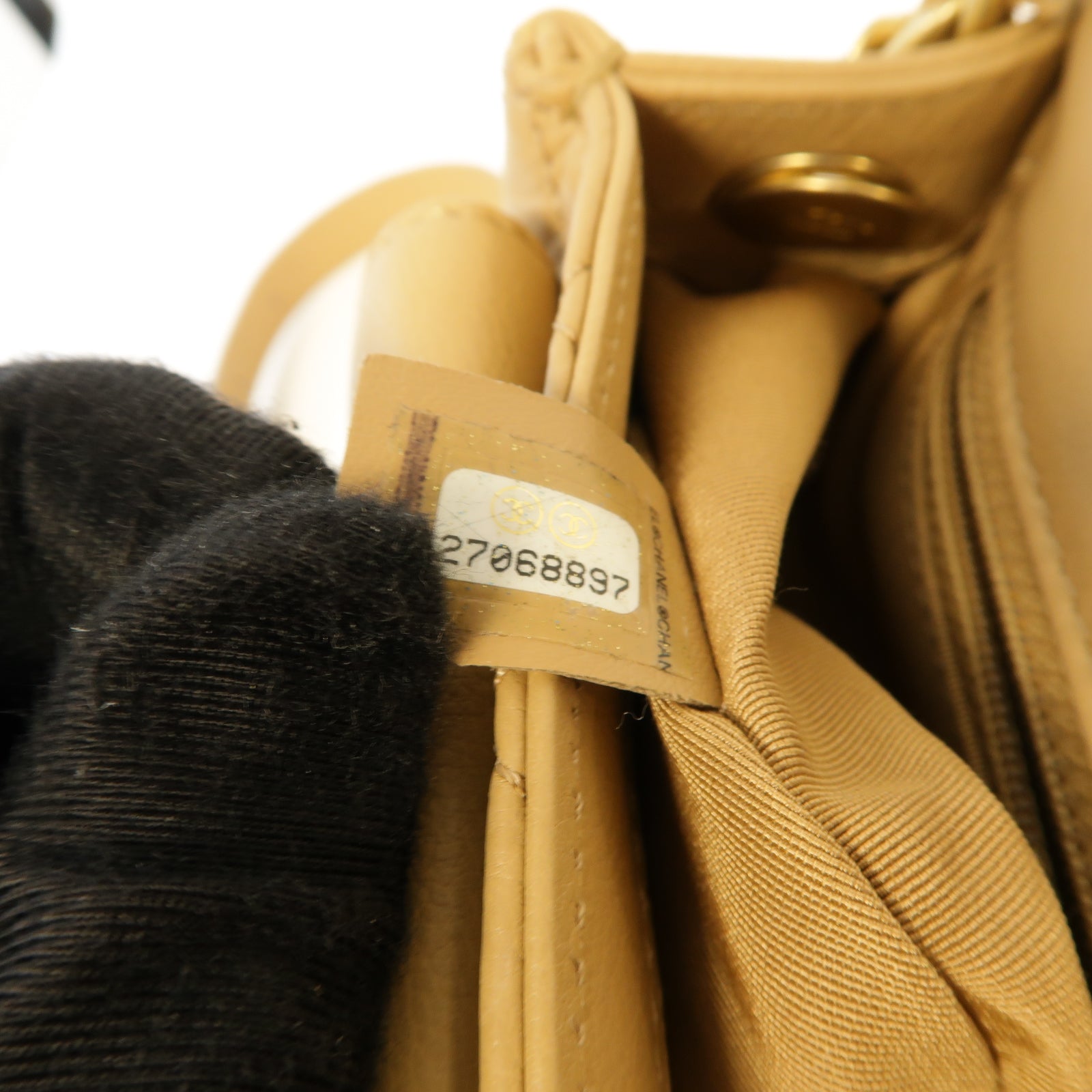 CHANEL 【激減優惠】菱格羊皮皮革Chain Shoulder金扣鏈帶肩背袋米色