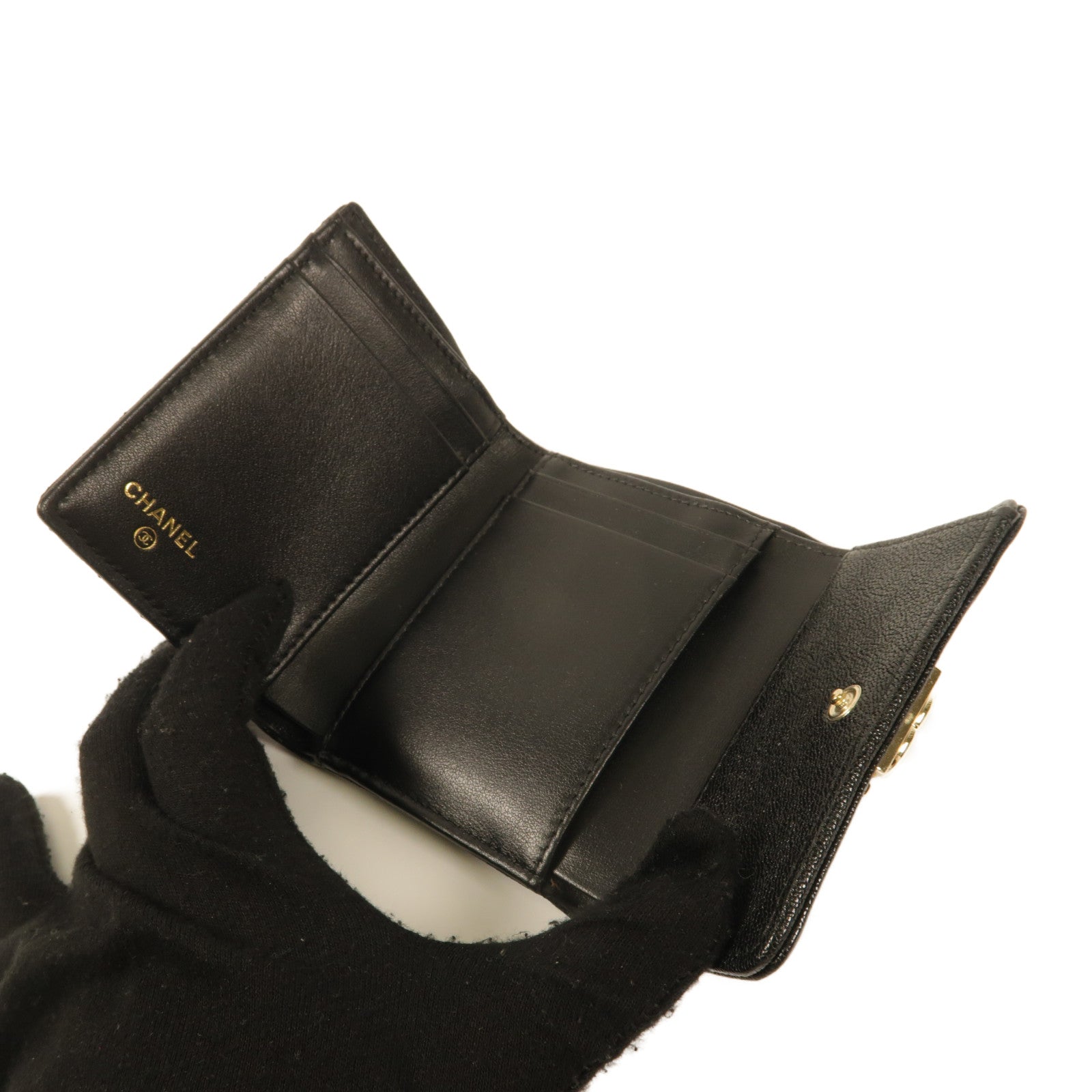 CHANEL 牛皮皮革Boy Wallet金扣錢包