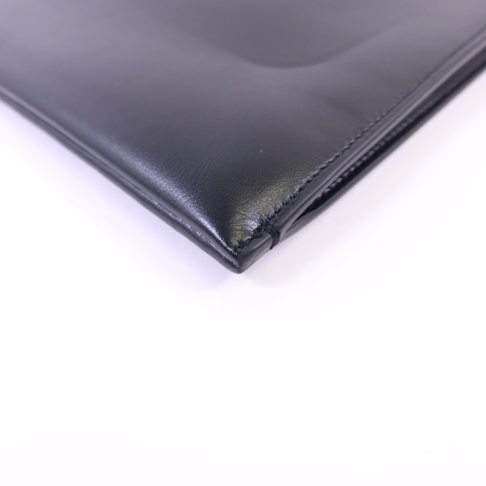 SAINT LAURENT 牛皮皮革Pouch銀扣手拿包