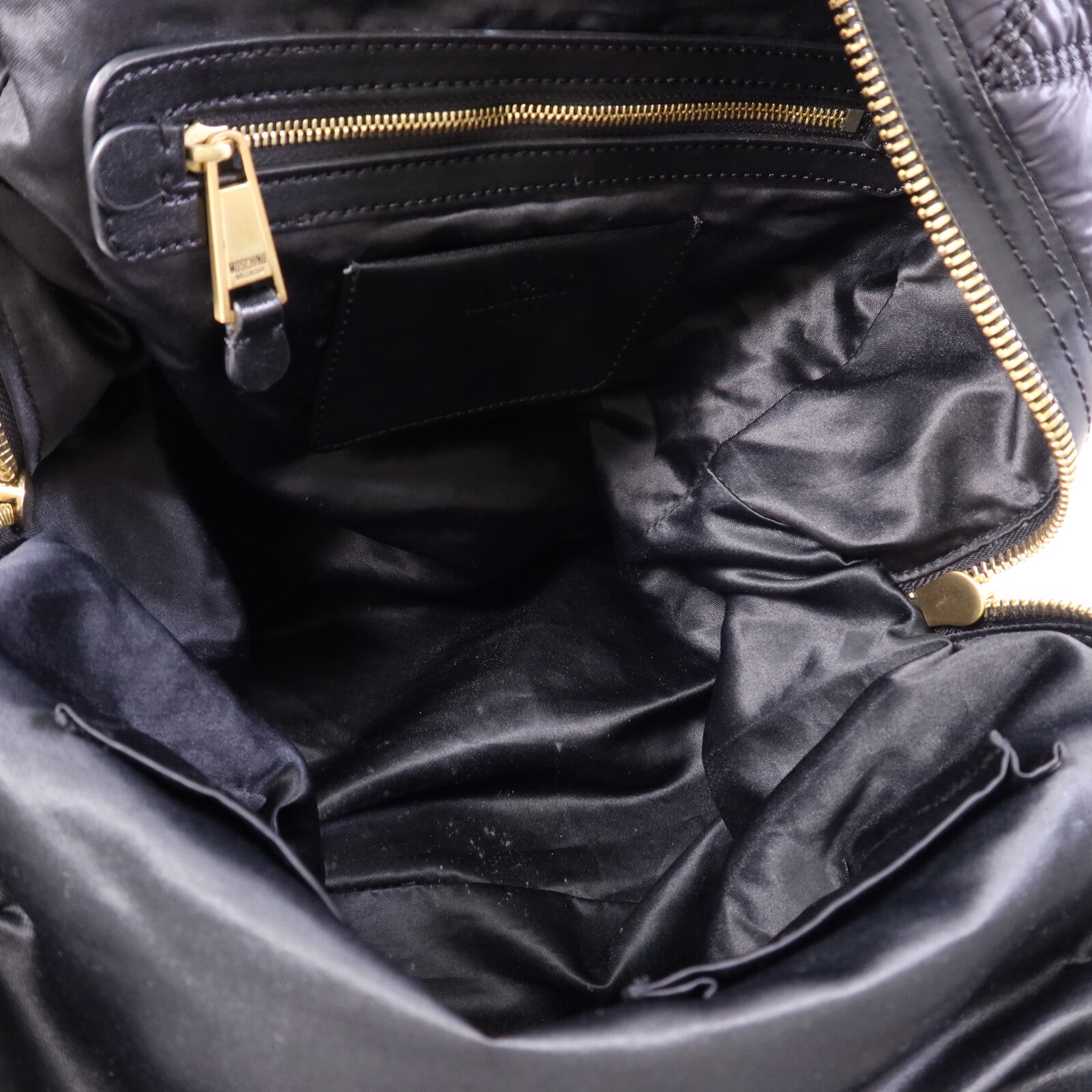 MOSCHINO 尼龍Backpack金扣背包