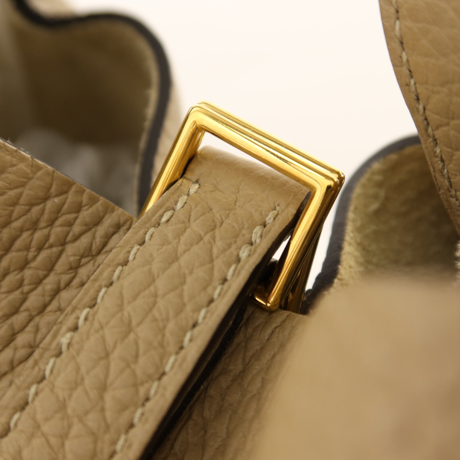 HERMES Clemence皮革Picotin MM金扣手挽袋Trench