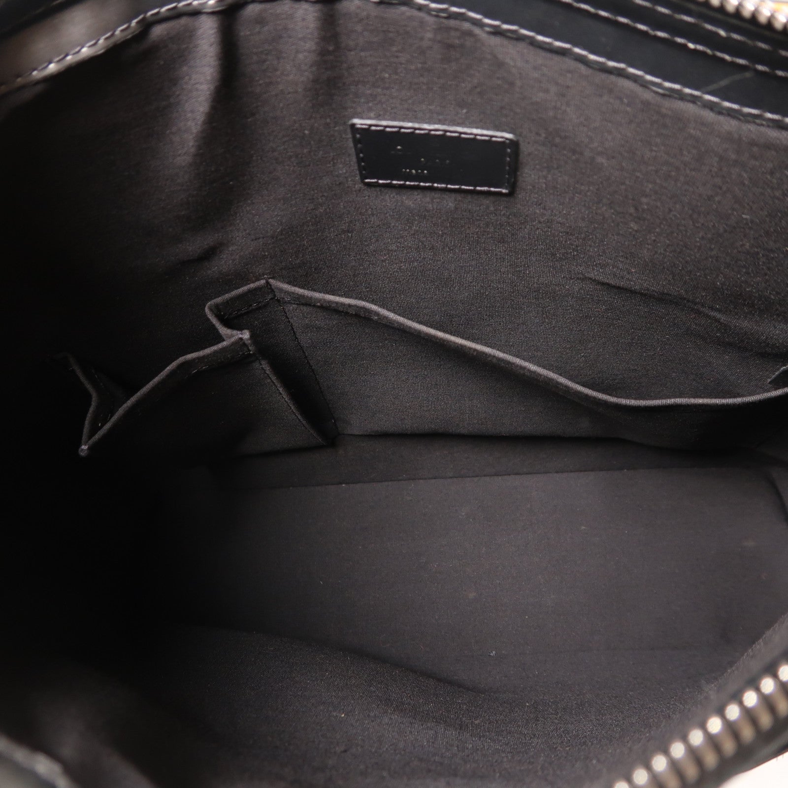 LOUIS VUITTON Monogram Matt Sutter銀扣肩背袋