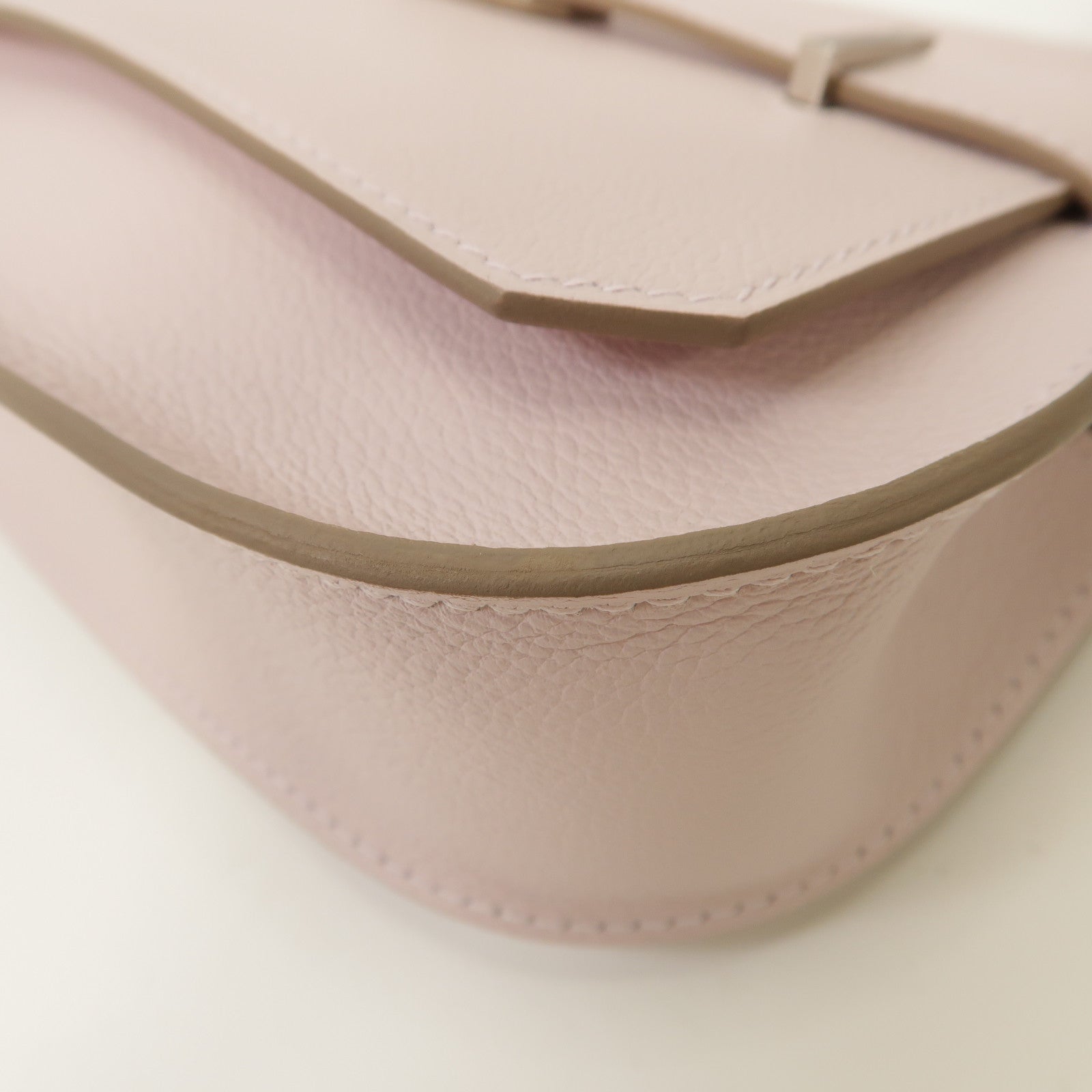 HERMES Evercolor皮革Jypsiere Mini銀扣肩背袋淡紫色
