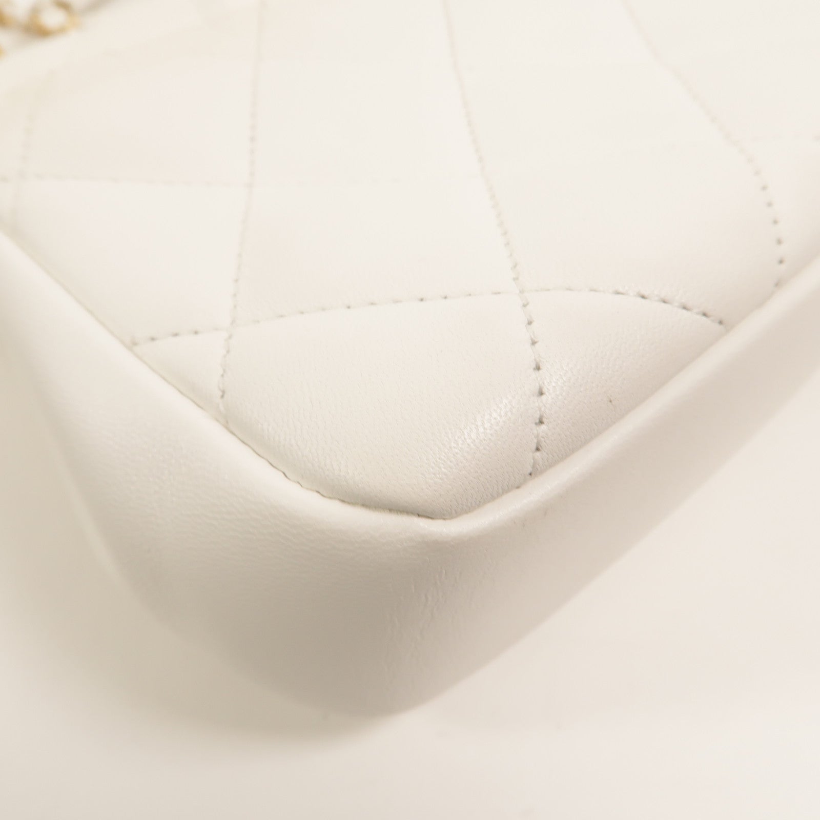 CHANEL 【激減優惠】牛皮皮革In The Loop Medium Flap Bag鏈帶手挽肩背兩用袋