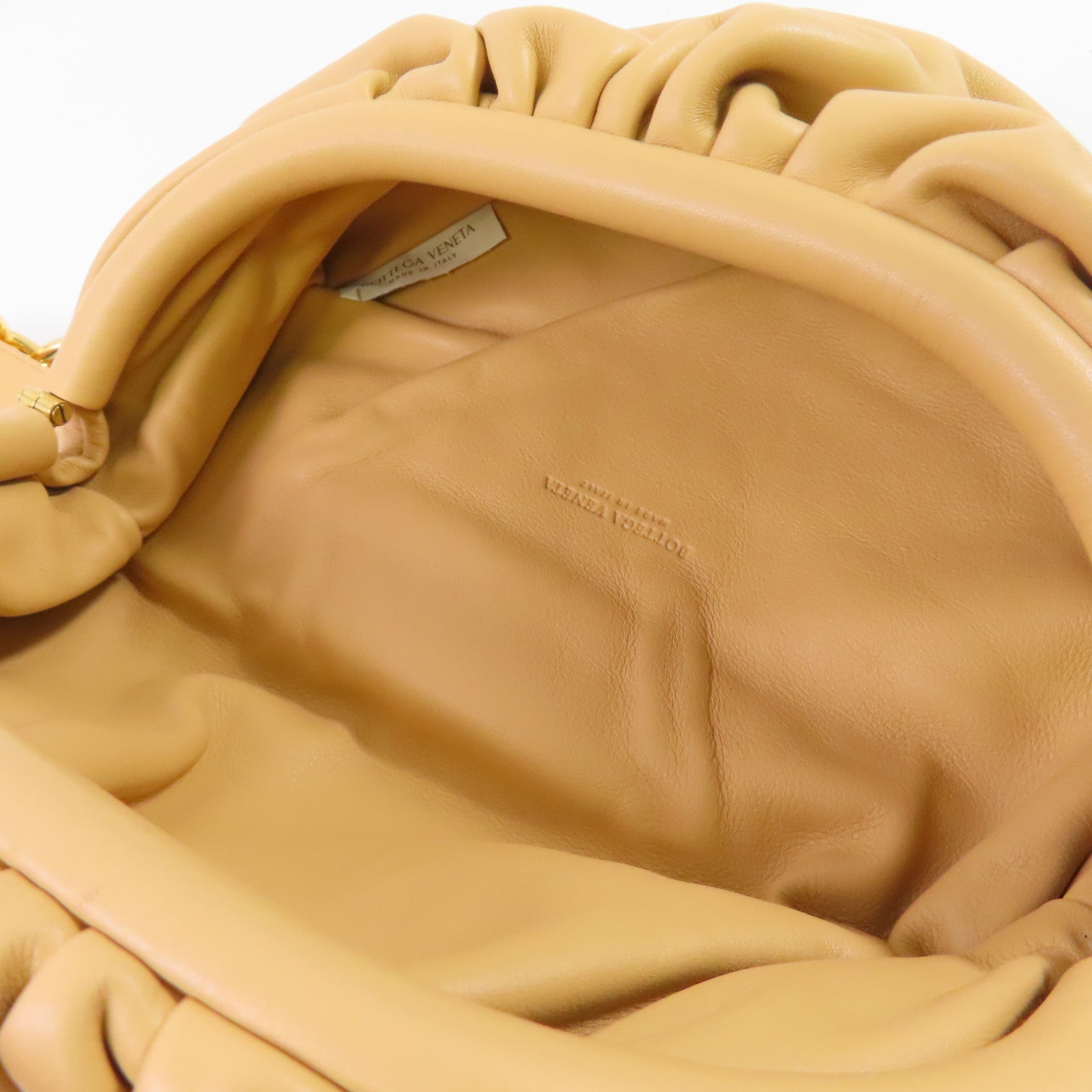 BOTTEGA VENETA 牛皮皮革The Belt Chaon Pouch Waist Bag金扣鏈帶腰包杏色
