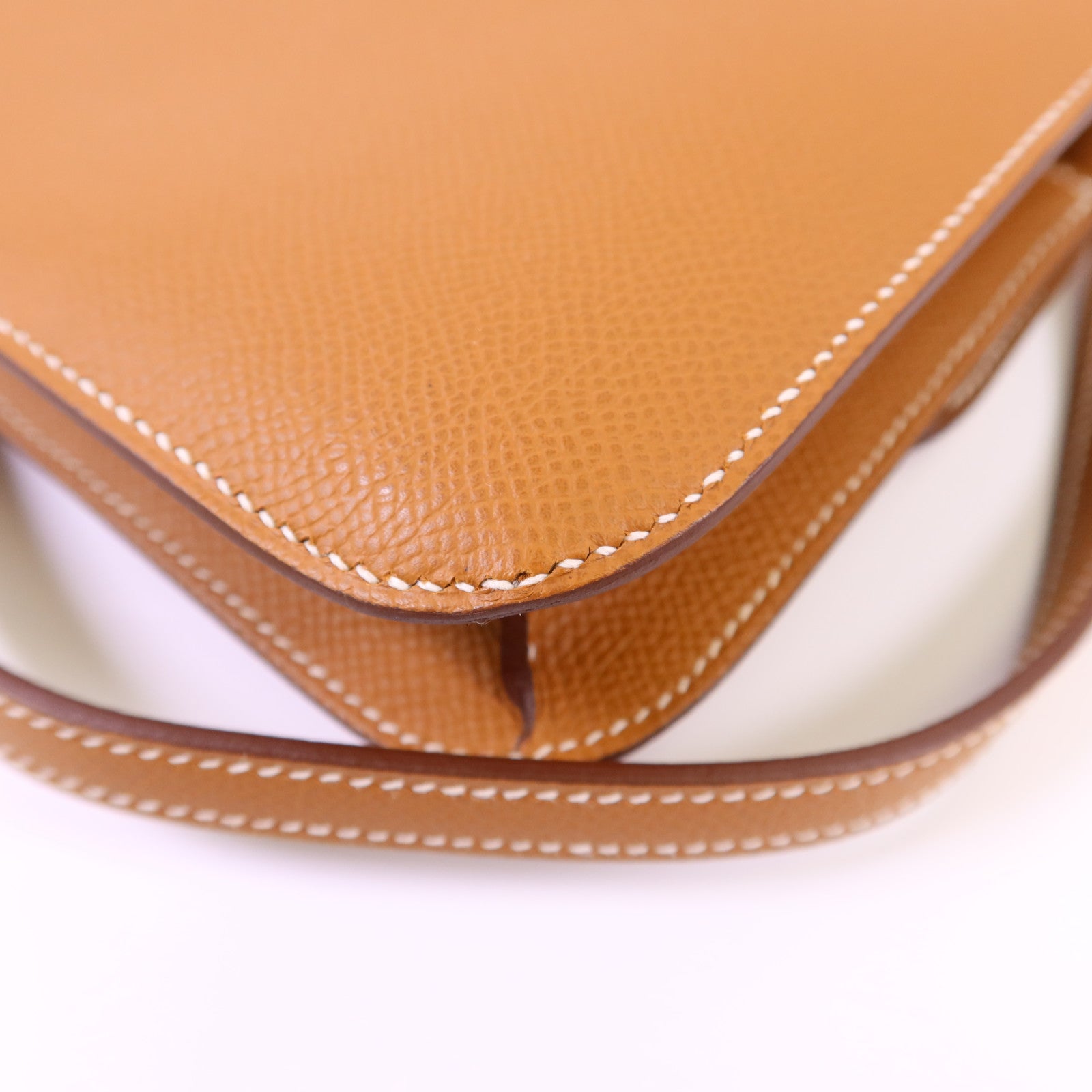 HERMES Epsom皮革Constance Elan金扣肩背袋Gold