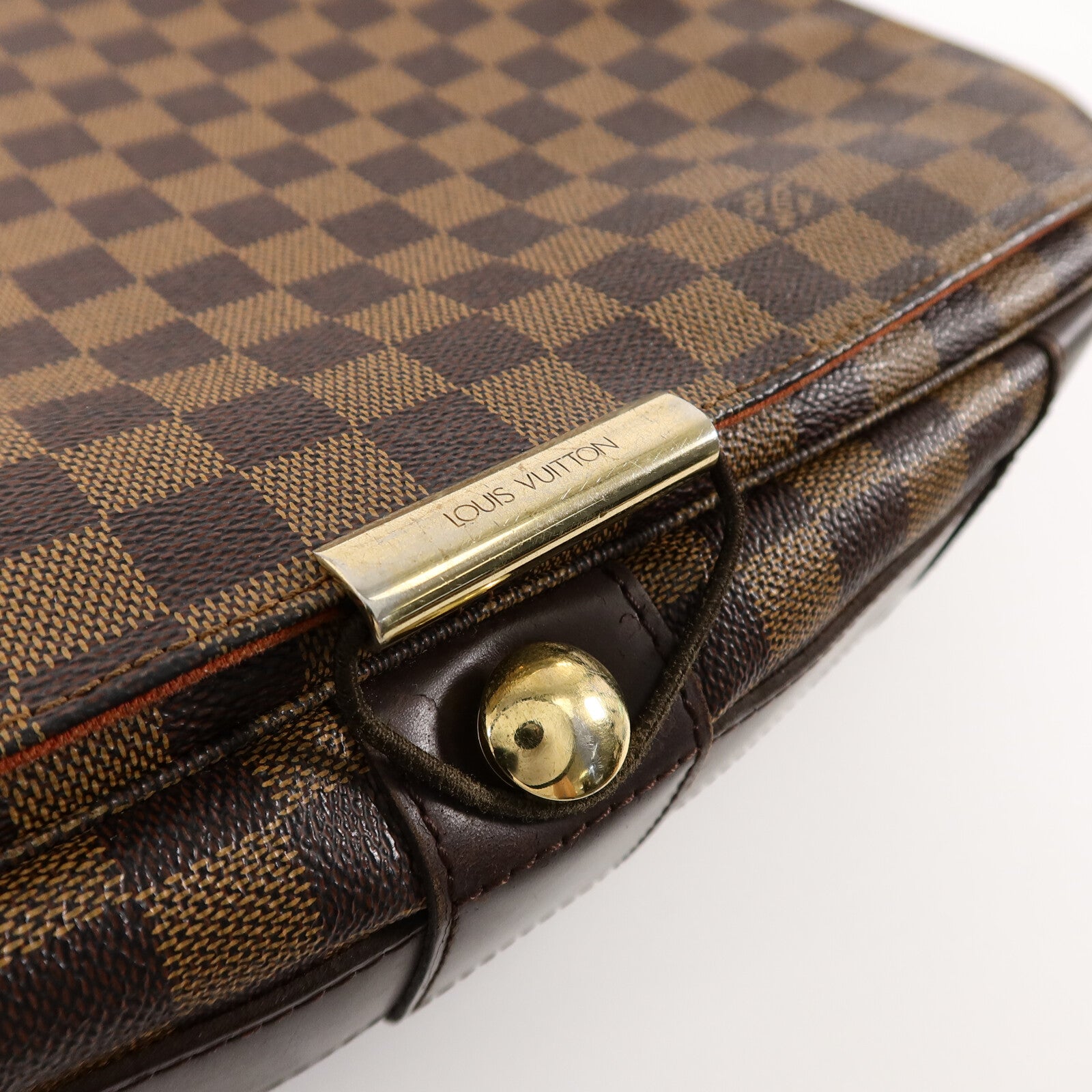 LOUIS VUITTON Damier Bastille肩背袋