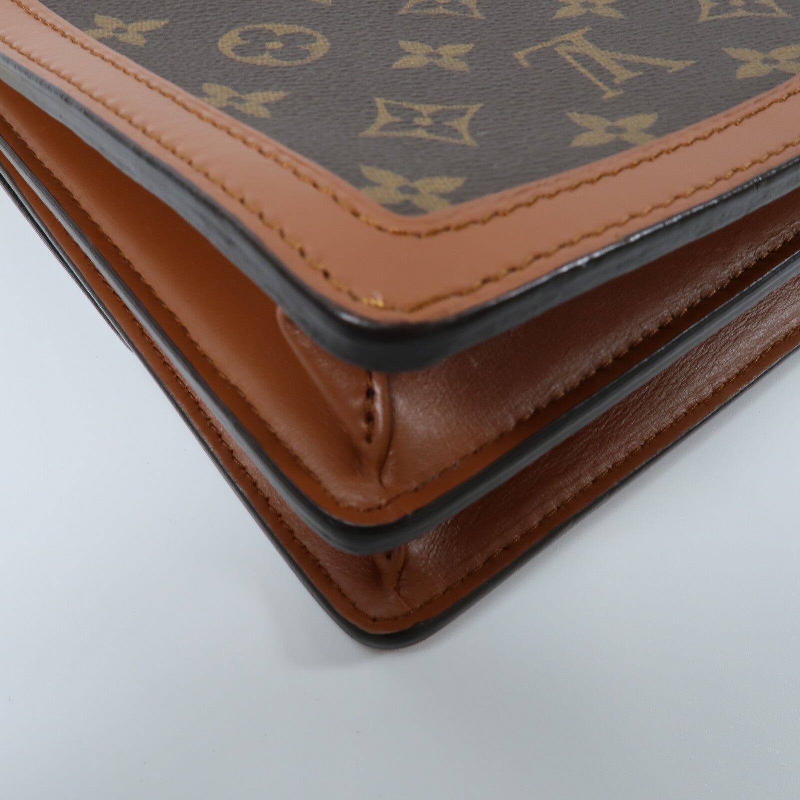 LOUIS VUITTON Monogram Reverse Dauphine MM鏈帶手挽肩背兩用袋