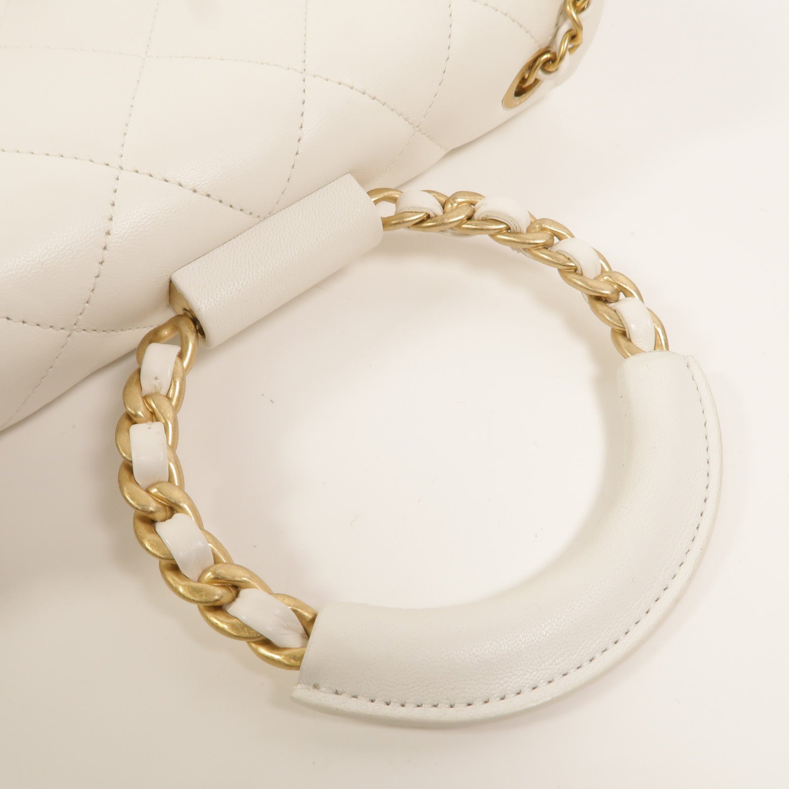 CHANEL 【激減優惠】牛皮皮革In The Loop Medium Flap Bag鏈帶手挽肩背兩用袋