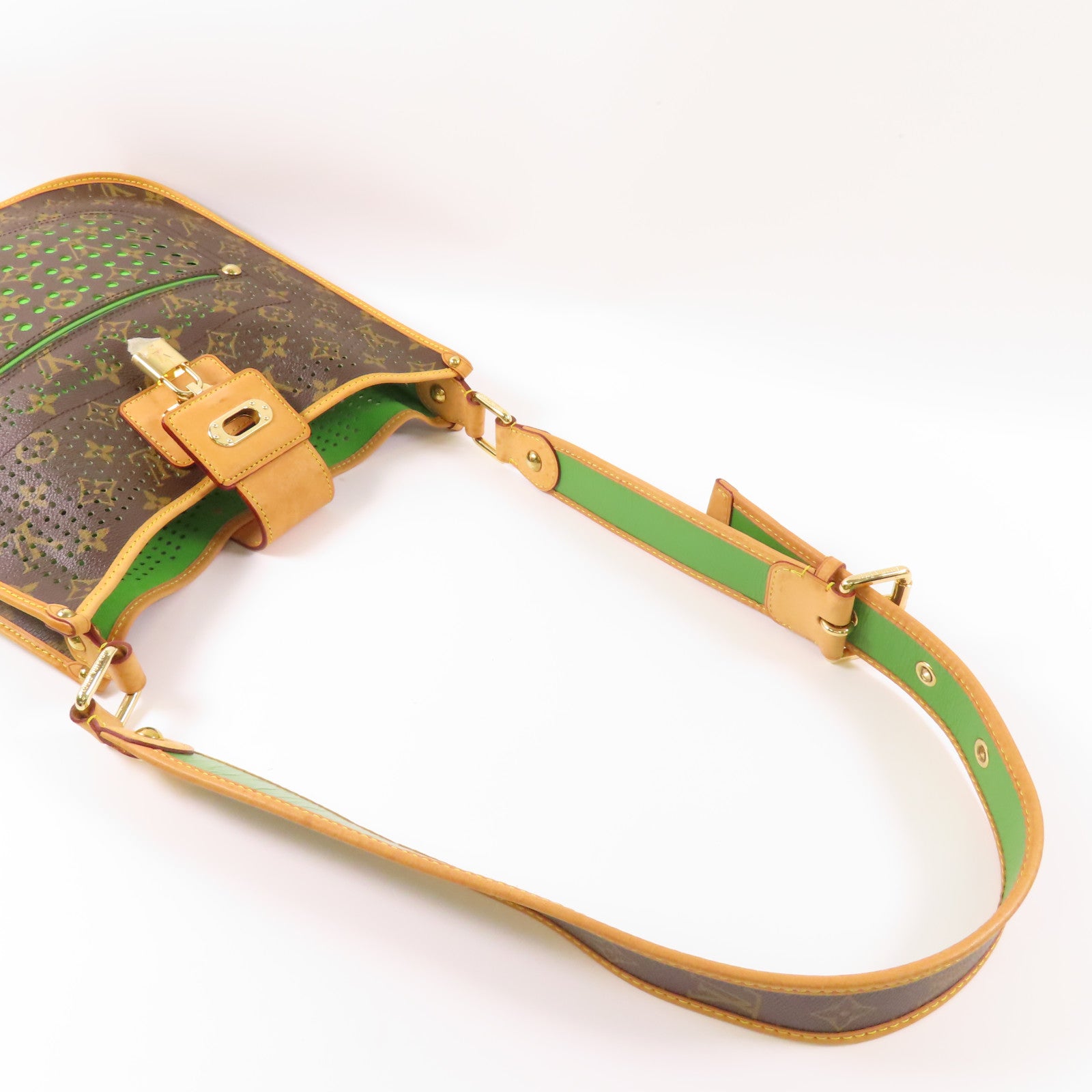 LOUIS VUITTON Monogram Perfo Musette金扣肩背袋