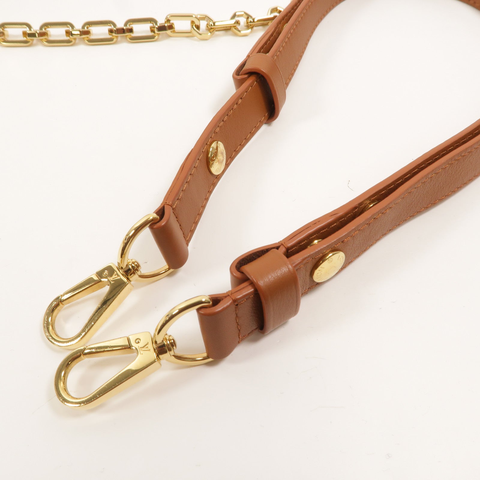 LOUIS VUITTON 牛皮皮革Dauphine Soft MM鏈帶手挽肩背兩用袋