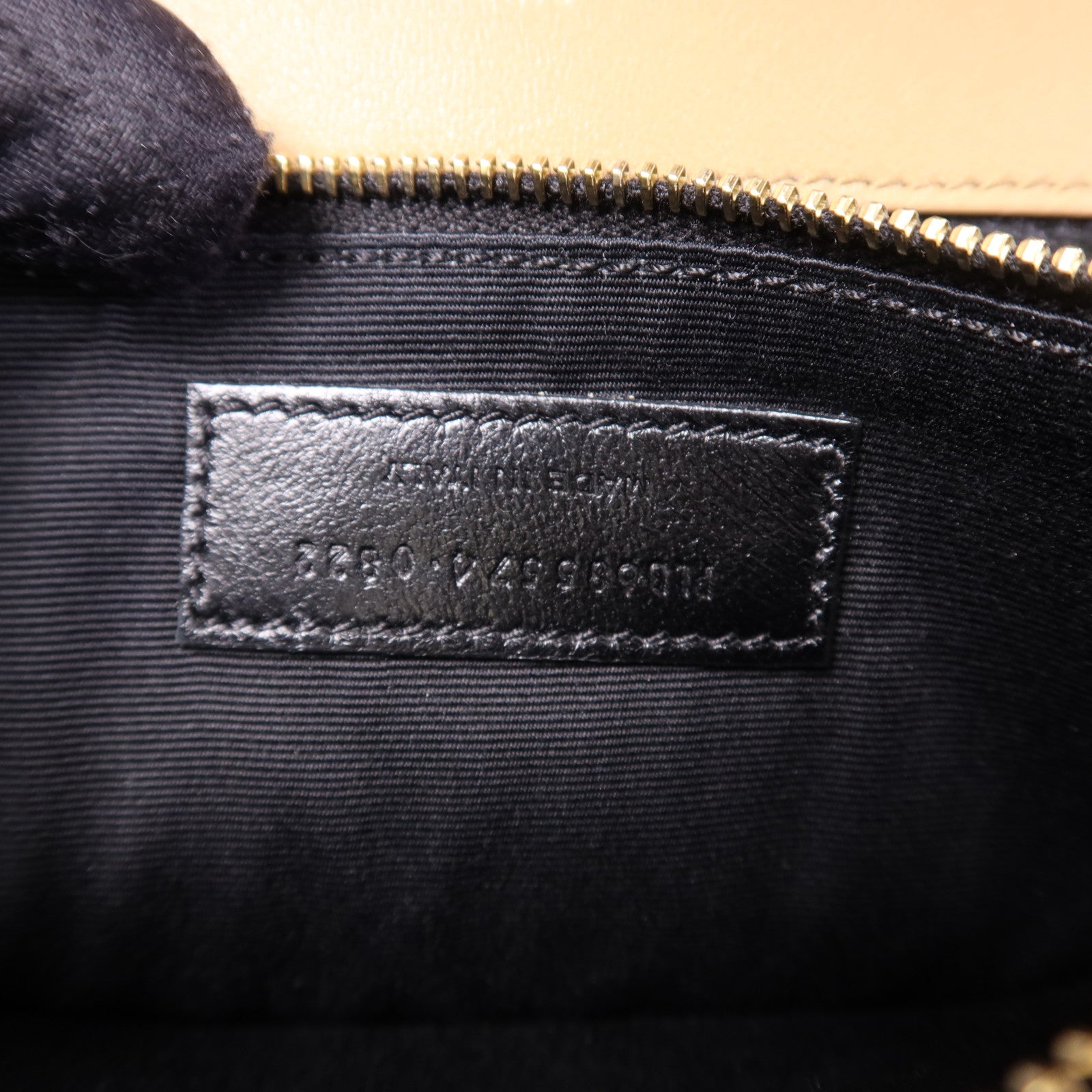 SAINT LAURENT 羊皮皮革Shoulder Bag金扣肩背袋