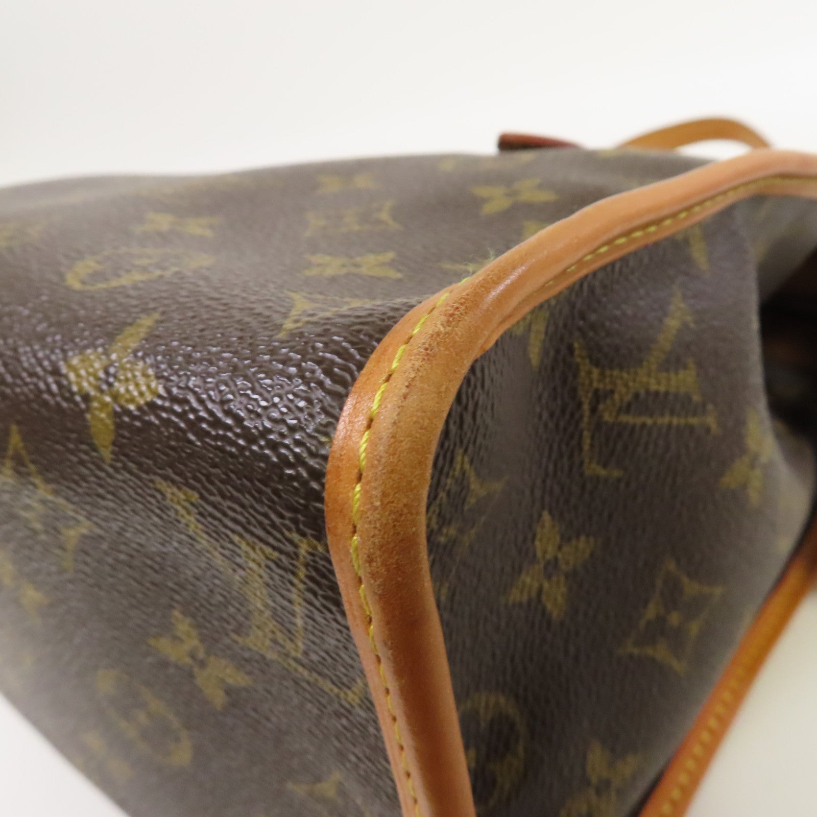 LOUIS VUITTON Monogram Popincourt Haut金扣肩背袋啡色
