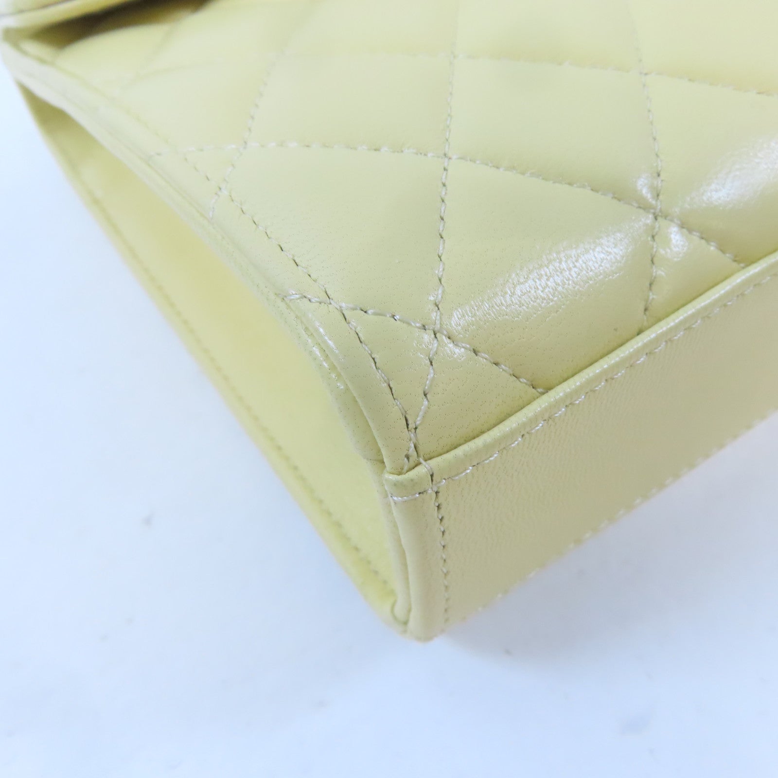CHANEL 菱格羊皮皮革Phone Holder Shoulder Bag金扣鏈帶肩背袋黃色