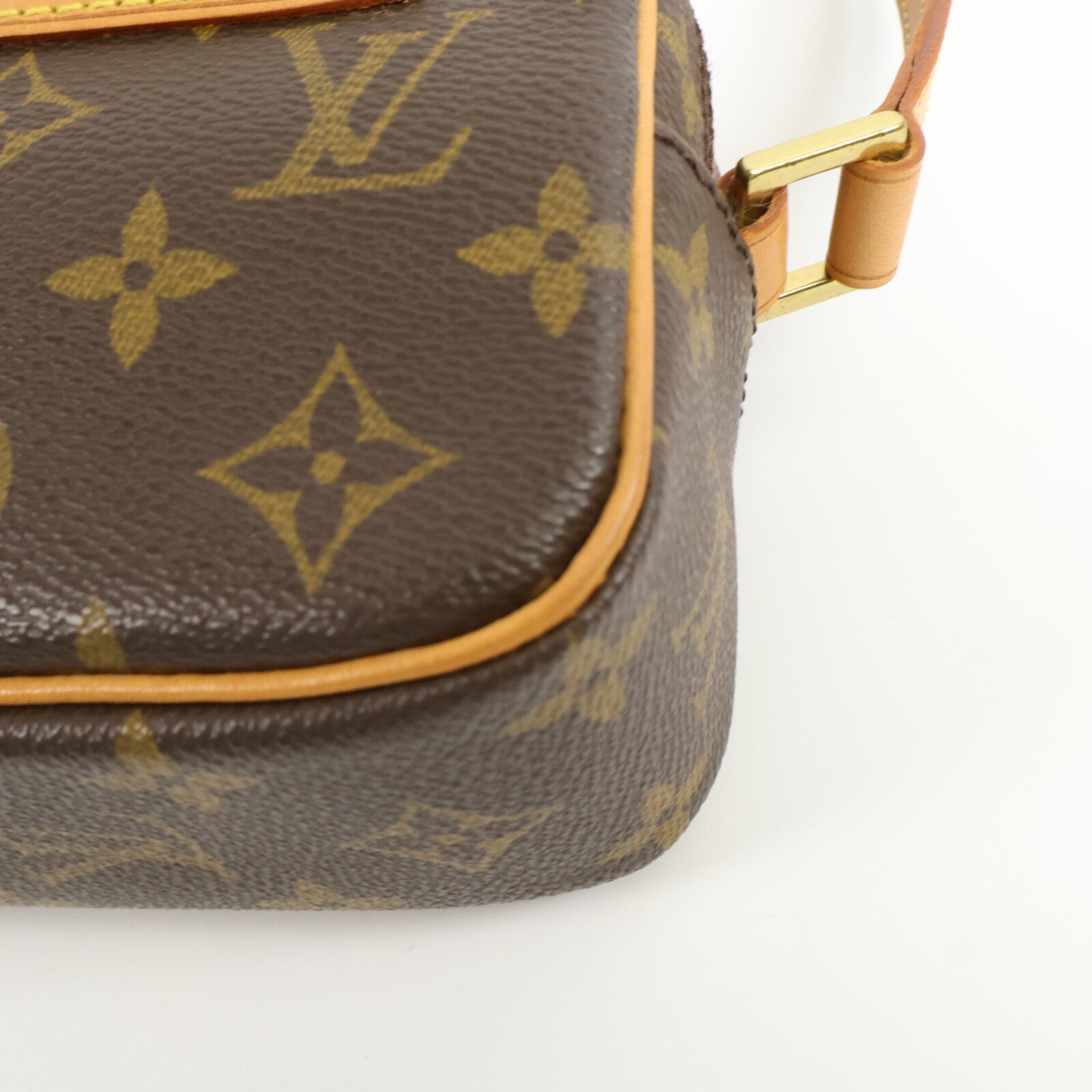 LOUIS VUITTON Monogram Pochette Cite肩背袋