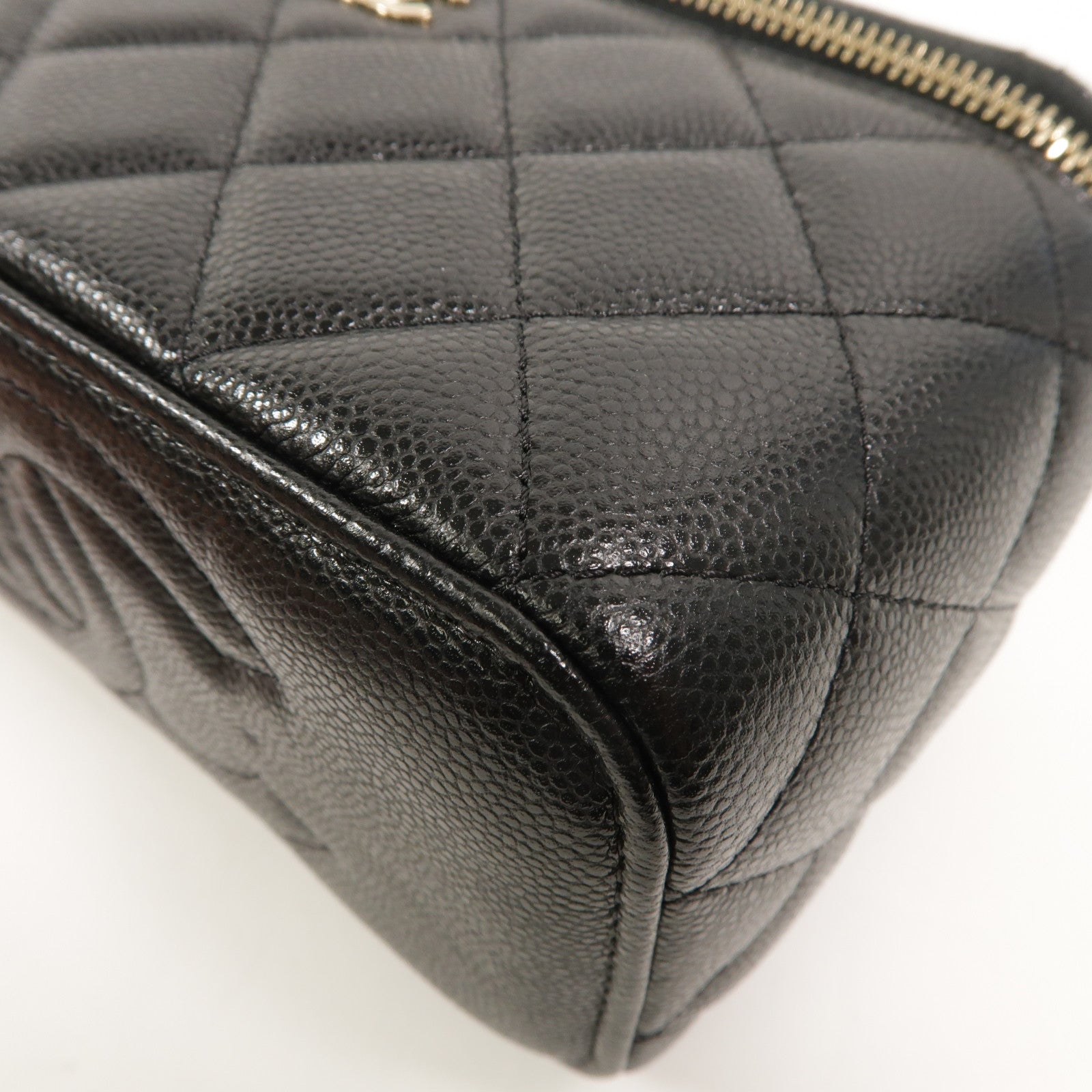CHANEL 牛皮皮革Vanity Case鏈帶肩背袋