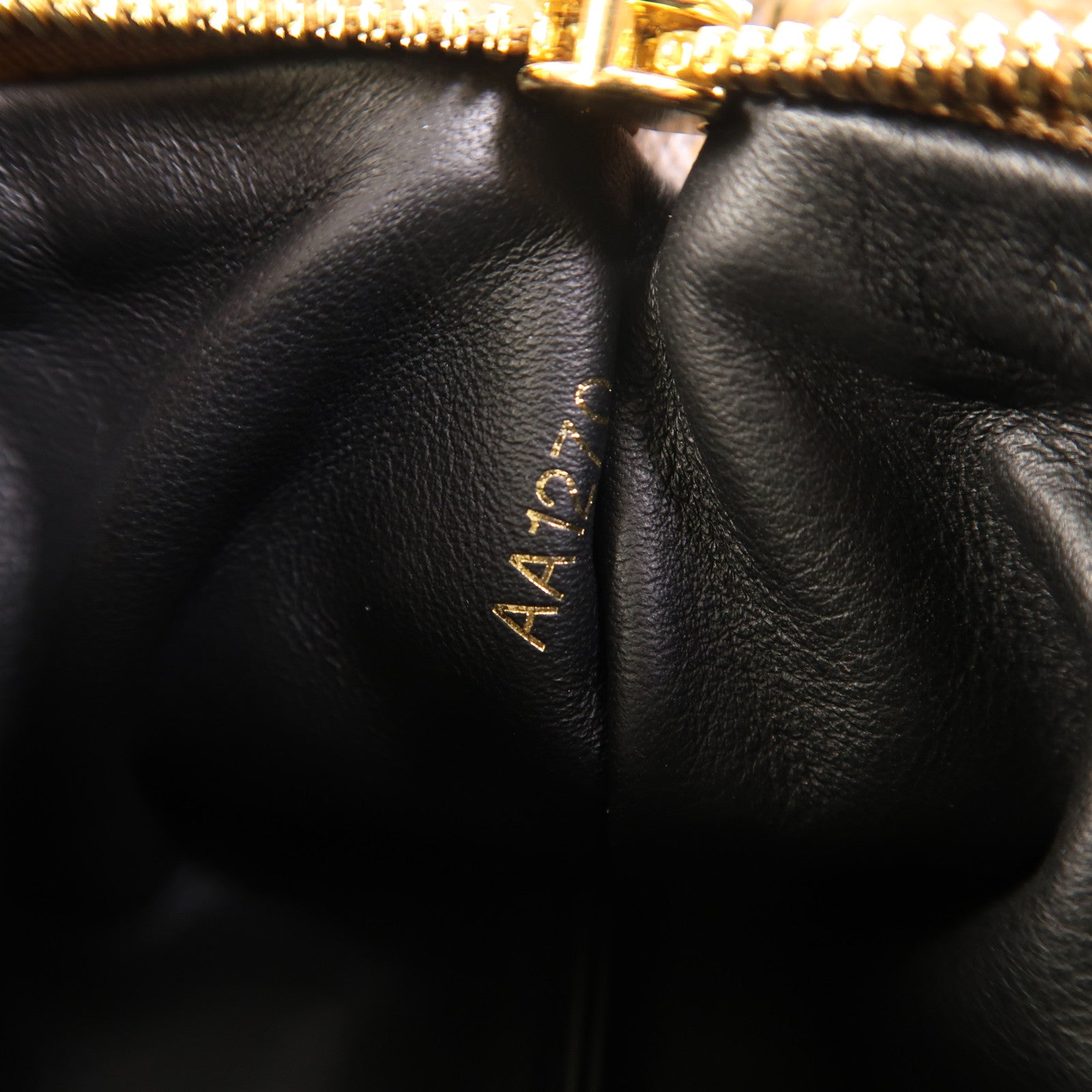 LOUIS VUITTON Monogram/Monogram Reverse Pochette LV 3金扣肩背袋