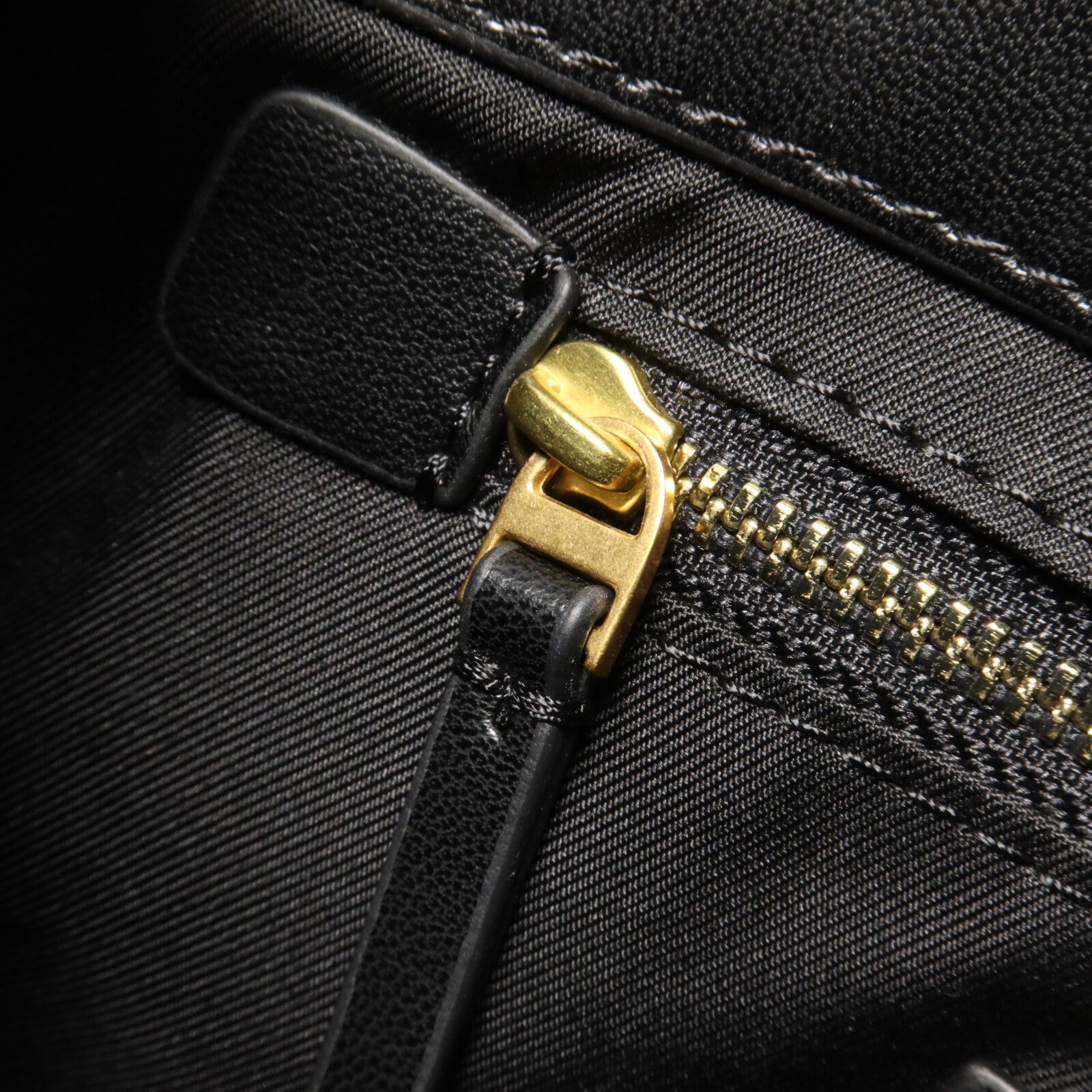 Tory Burch 牛皮皮革Fleming鏈帶肩背袋