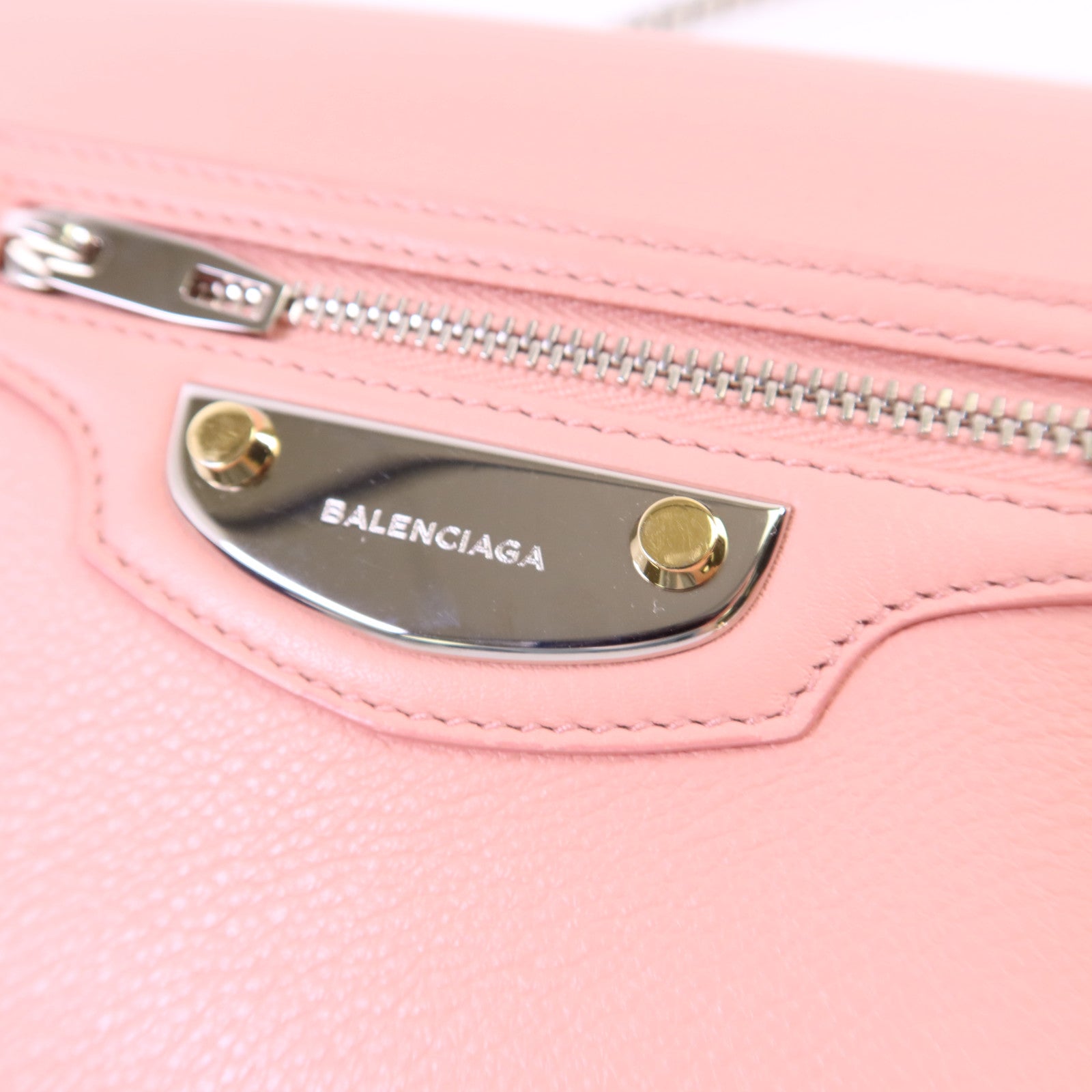 BALENCIAGA 牛皮皮革Shoulder Bag銀扣鏈帶肩背袋