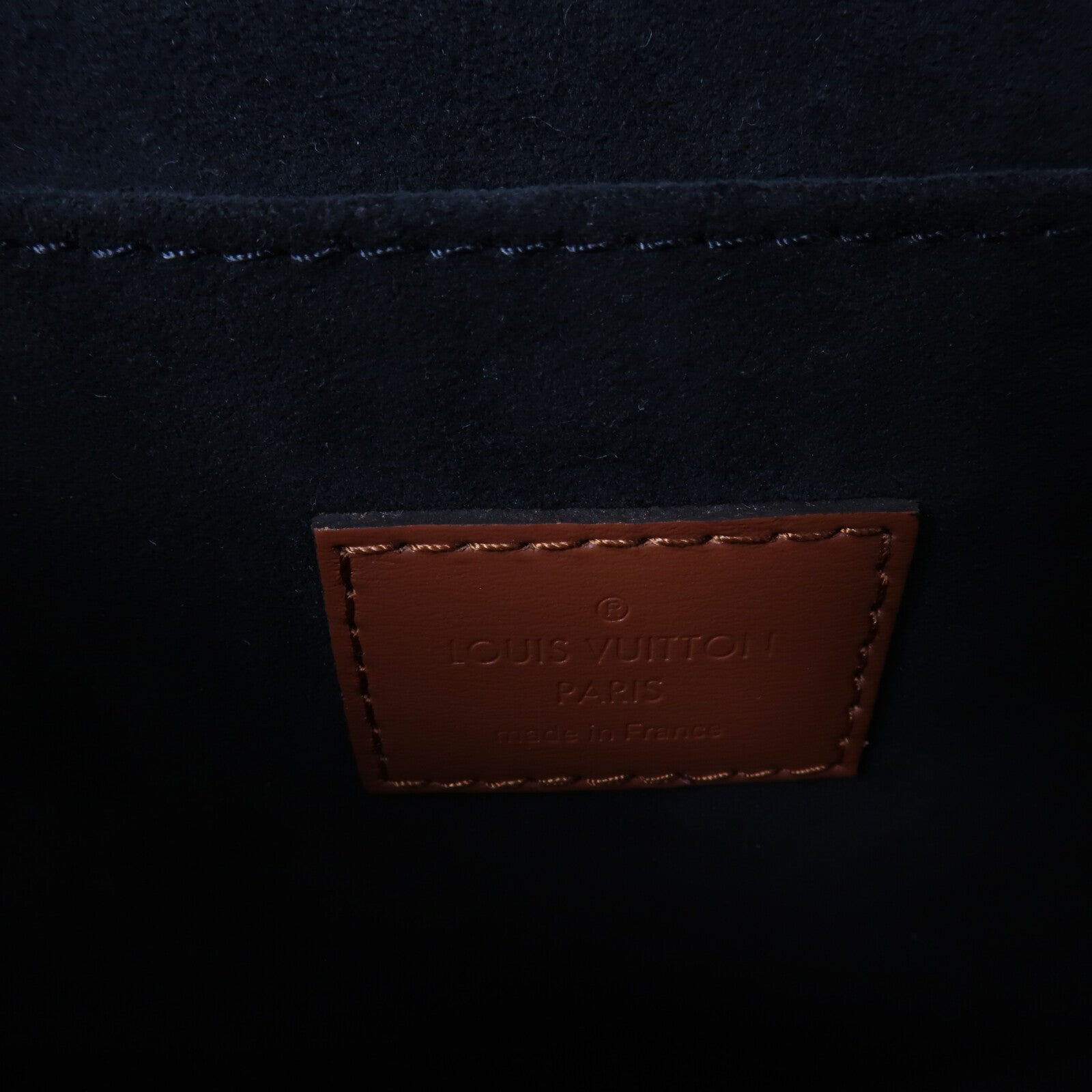 LOUIS VUITTON Monogram Reverse Dauphine MM鏈帶手挽肩背兩用袋
