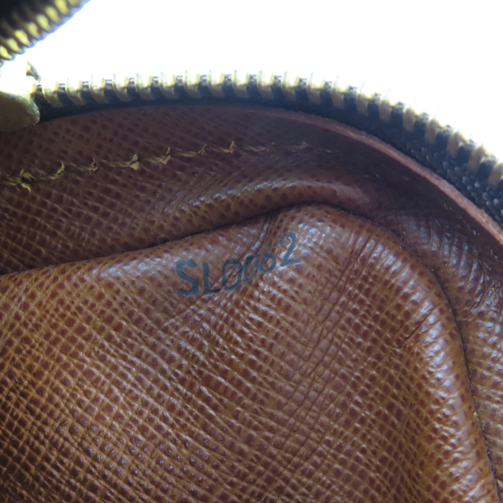LOUIS VUITTON Monogram Marly Bandouliere金扣肩背袋棕色