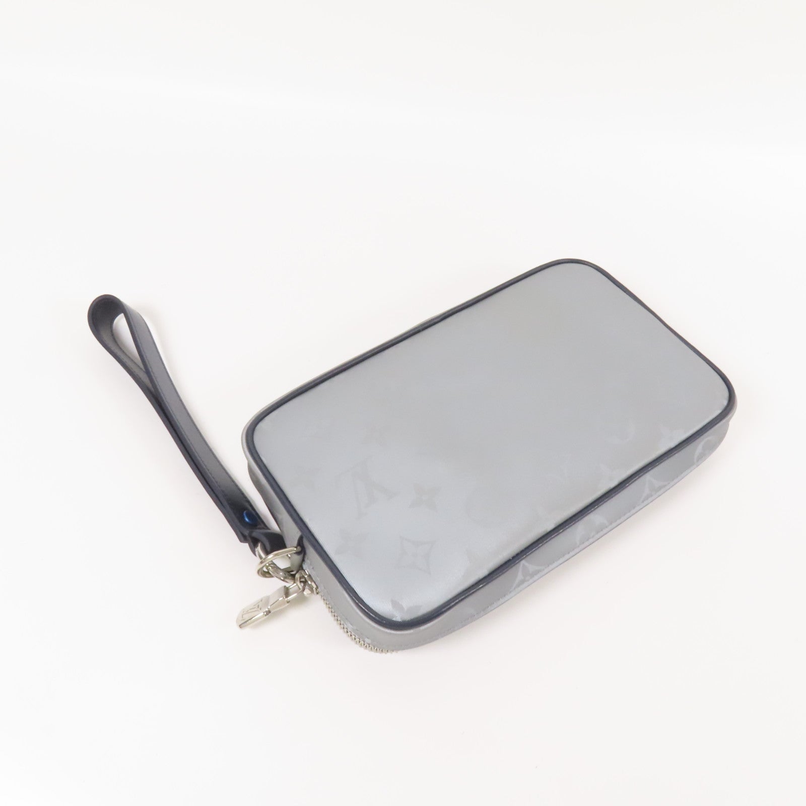 LOUIS VUITTON 塗層帆布Satellite Alpha銀扣手拿包