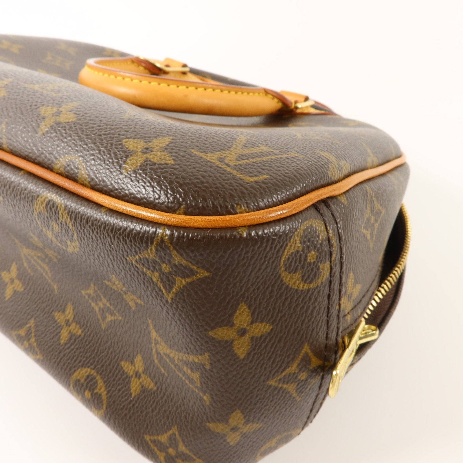 LOUIS VUITTON Monogram Trouville金扣手挽袋