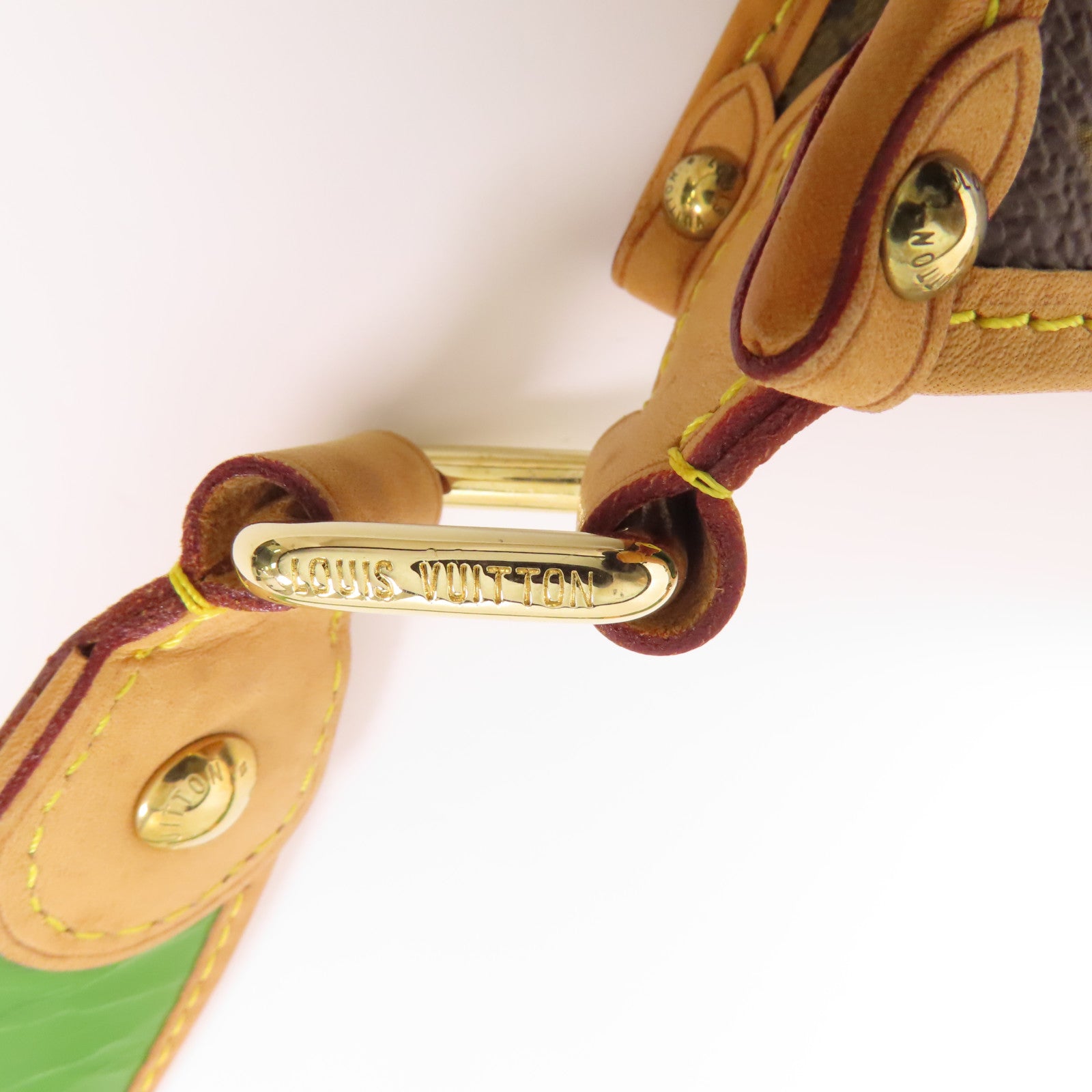 LOUIS VUITTON Monogram Perfo Musette金扣肩背袋