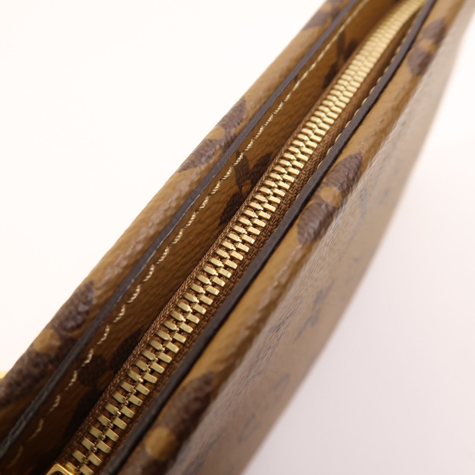 LOUIS VUITTON Monogram/Monogram Reverse Pochette LV 3金扣肩背袋